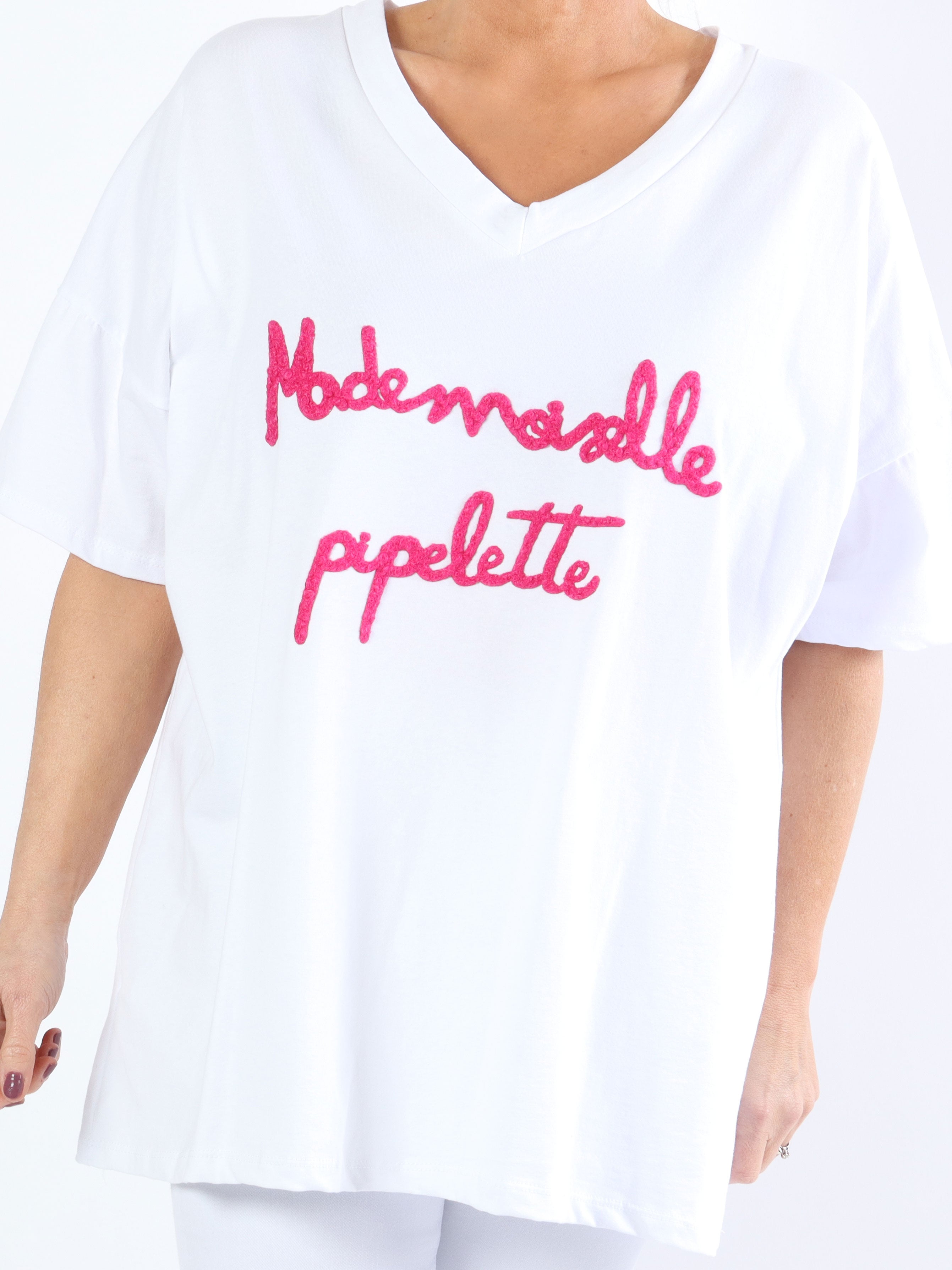 Lady - Hvid plus size t-shirt med v-hals og tekst på brystet