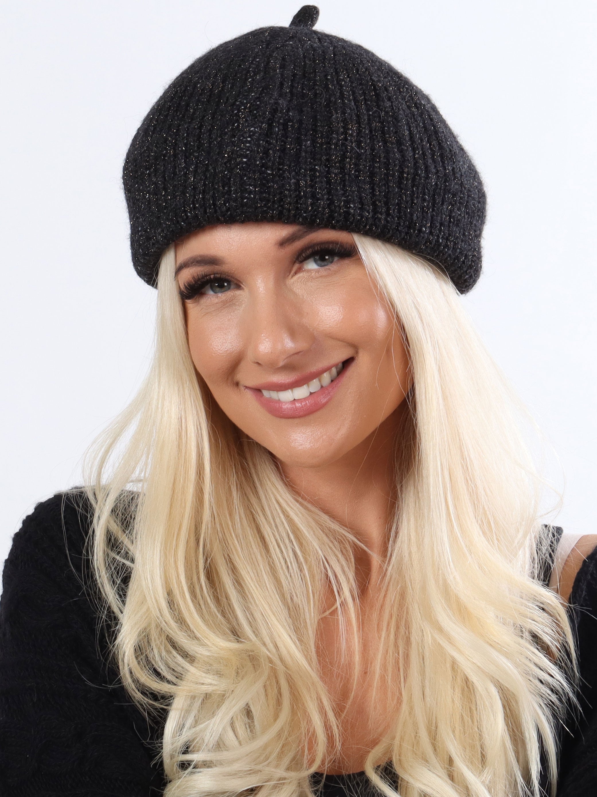 Laia - Strikket alpehue med glimmertråde