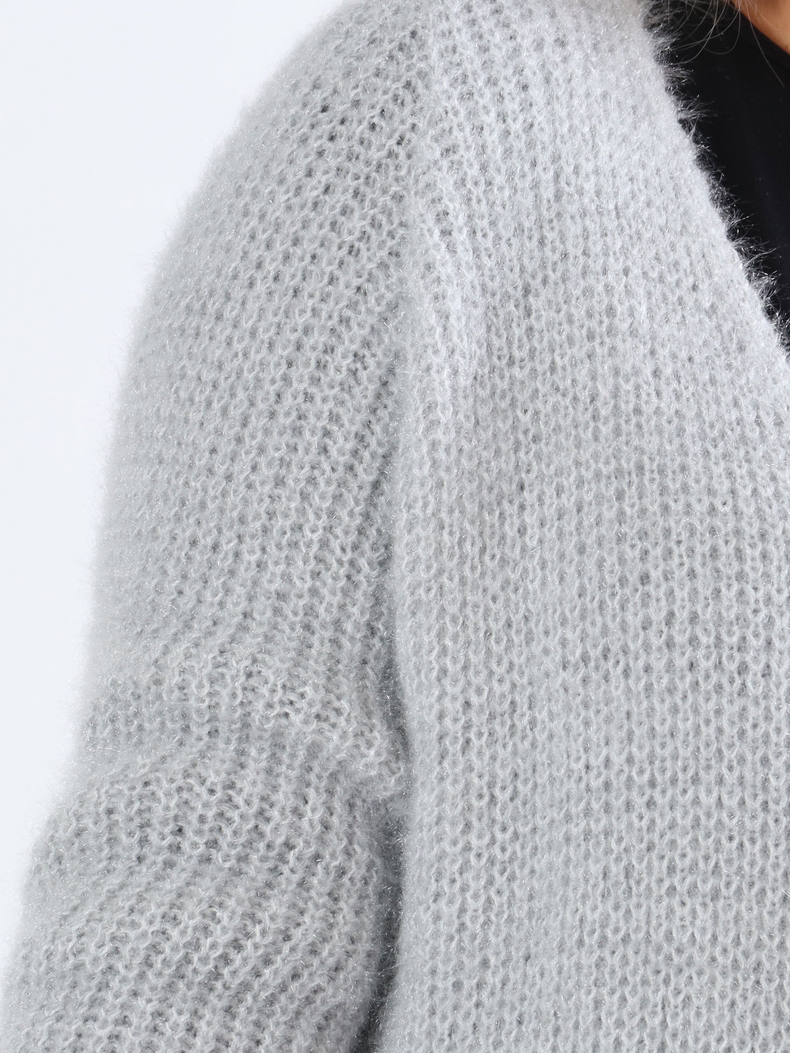 Levy - Sort plus size fluffy cardigan med lommer