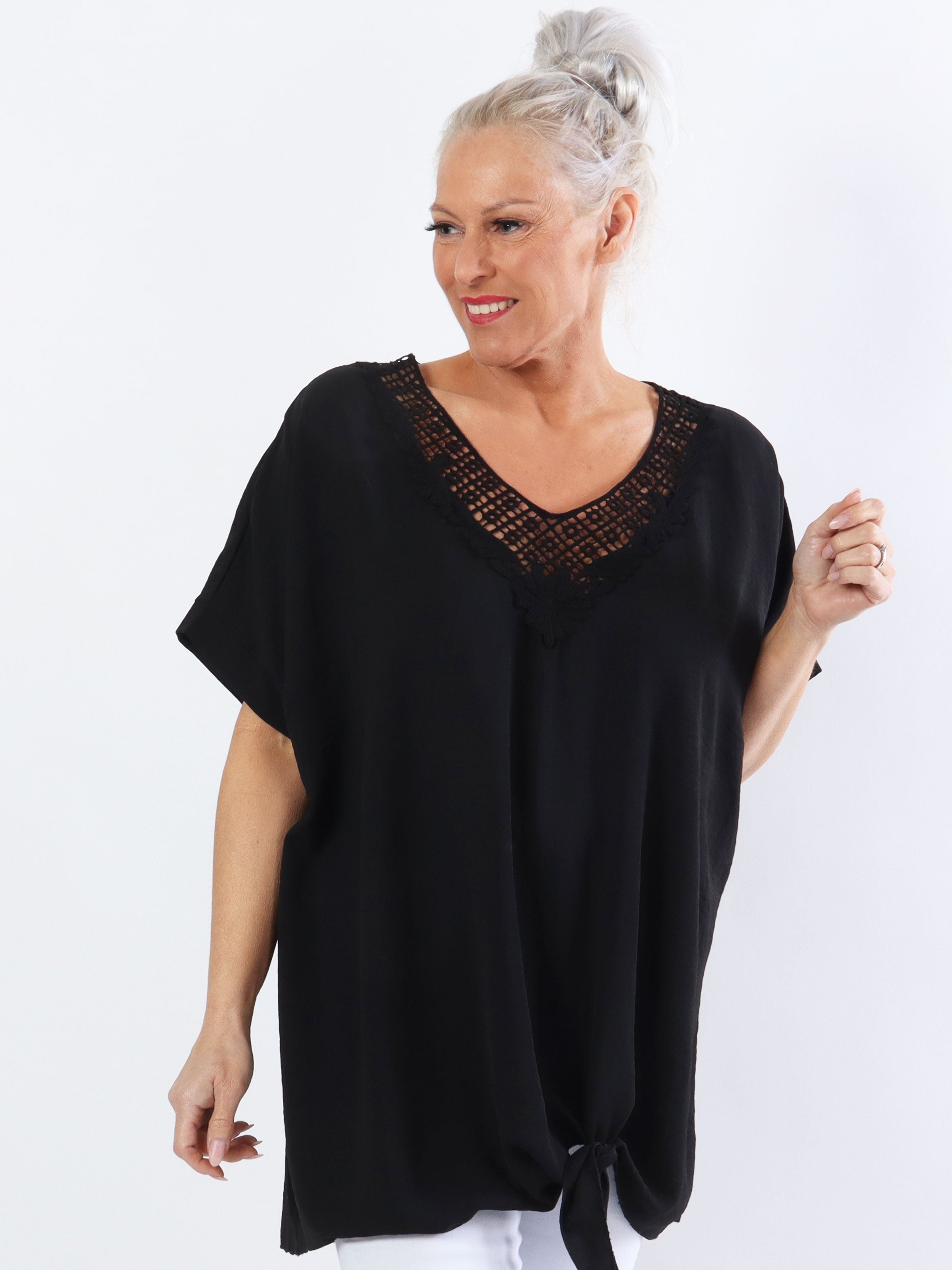 Lilly - Smuk plus size tunika med unik udskæring