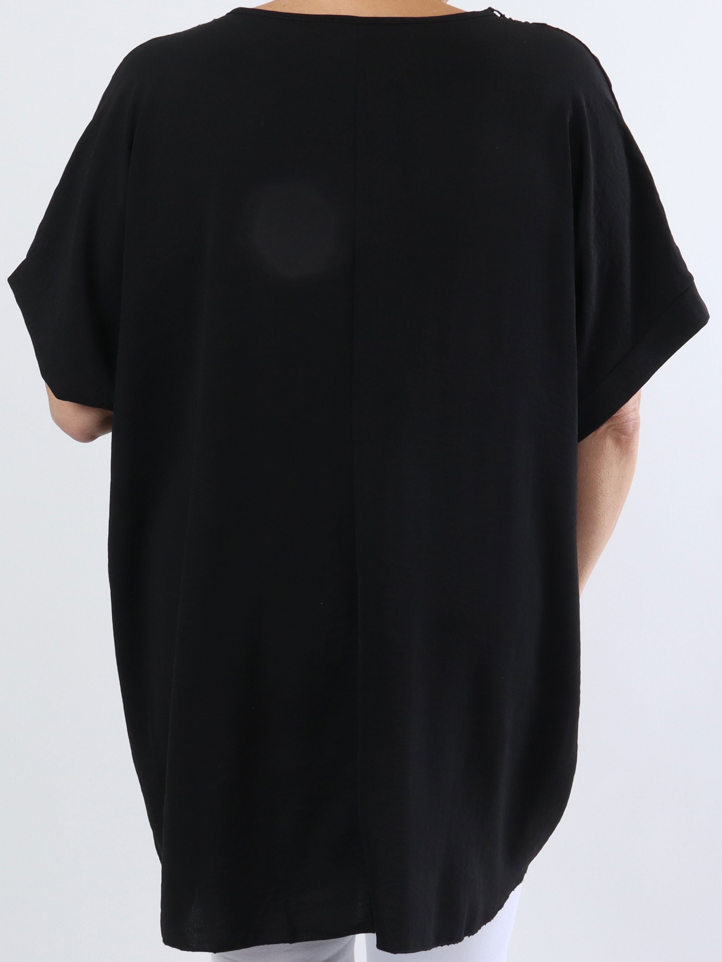 Lilly - Smuk plus size tunika med unik udskæring