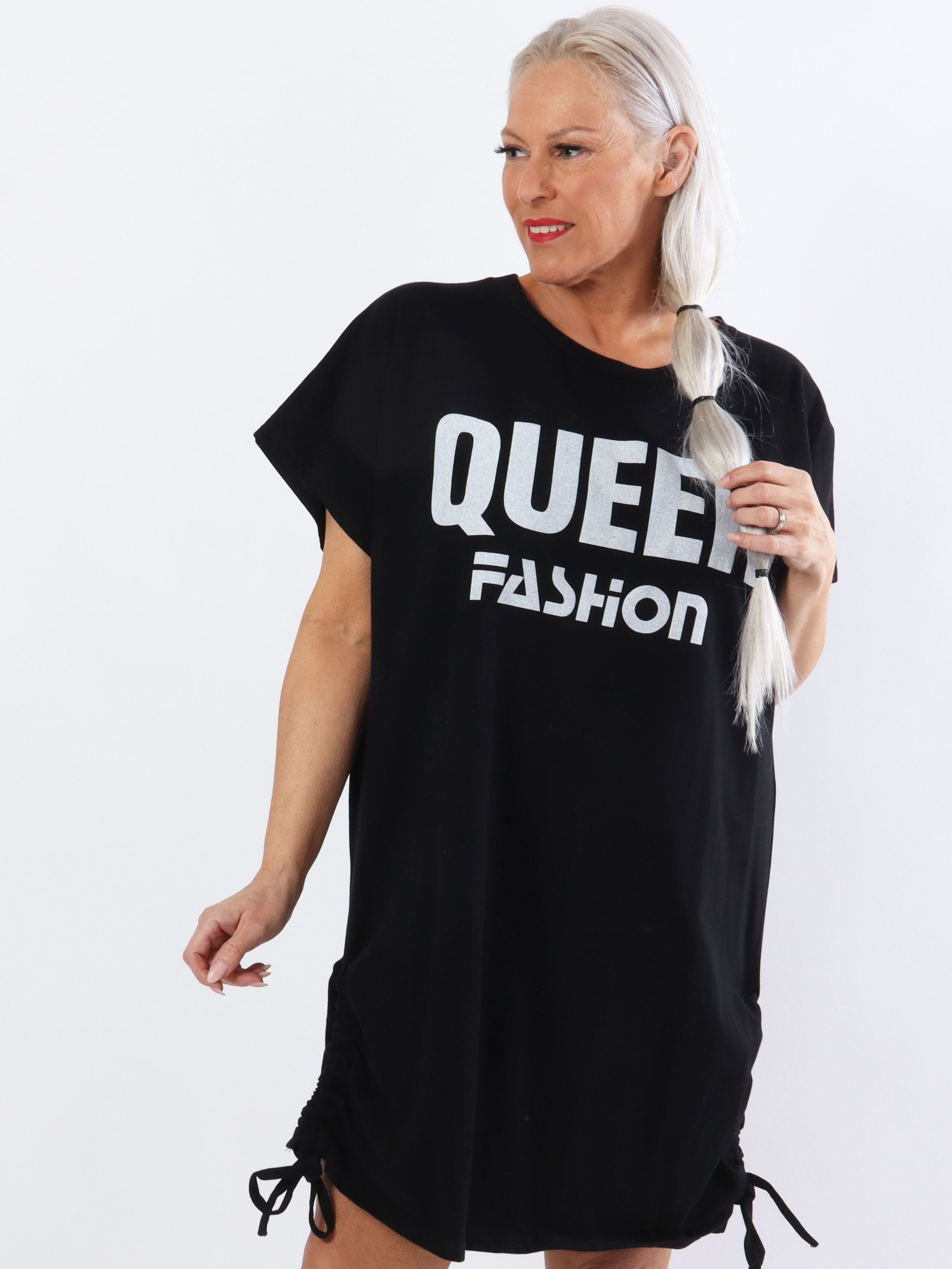 Linnea - Plus size t-shirt kjole med tekst og snøre