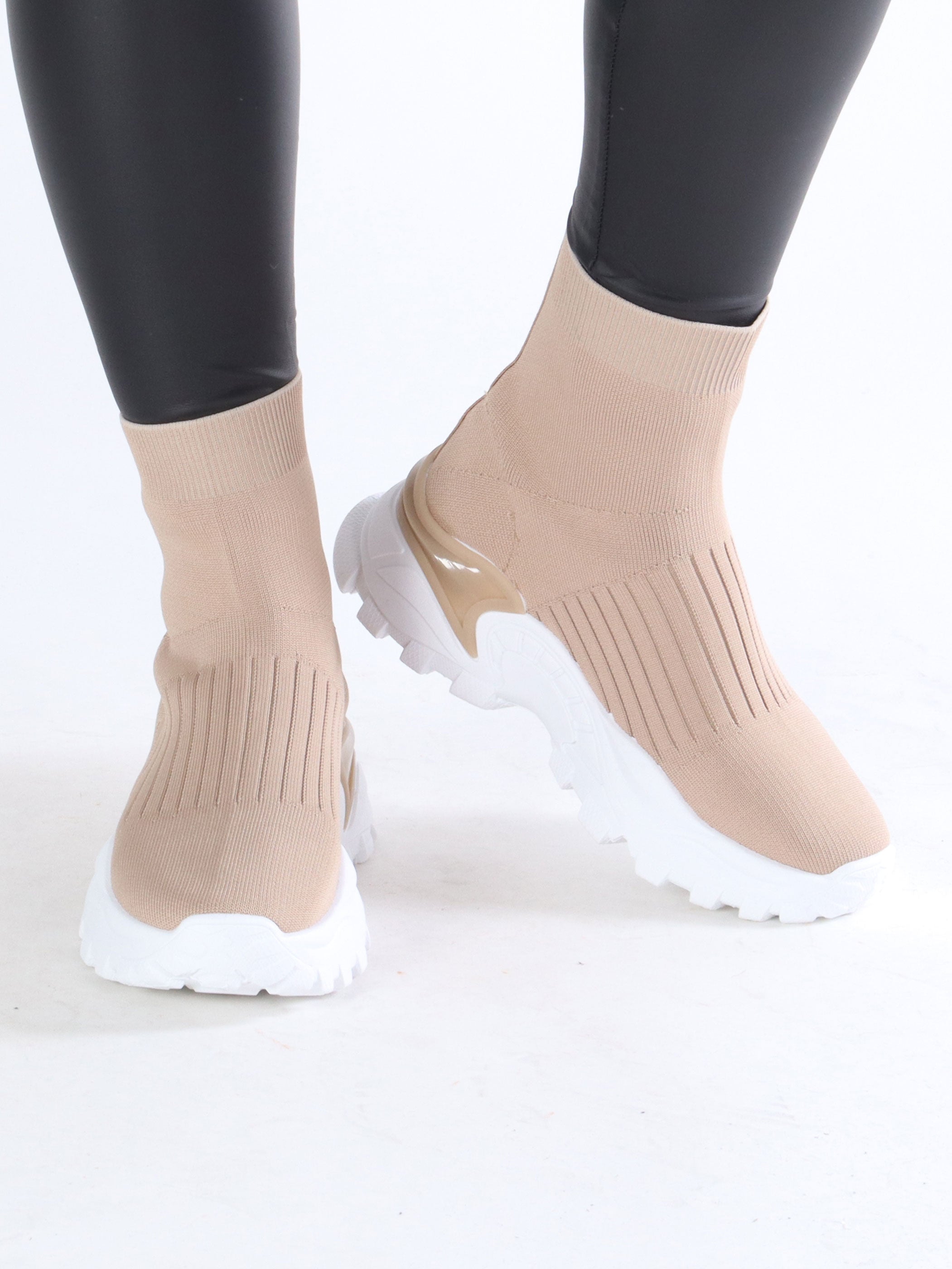 Lisamona - Chunky sokkesneakers med hvid sål