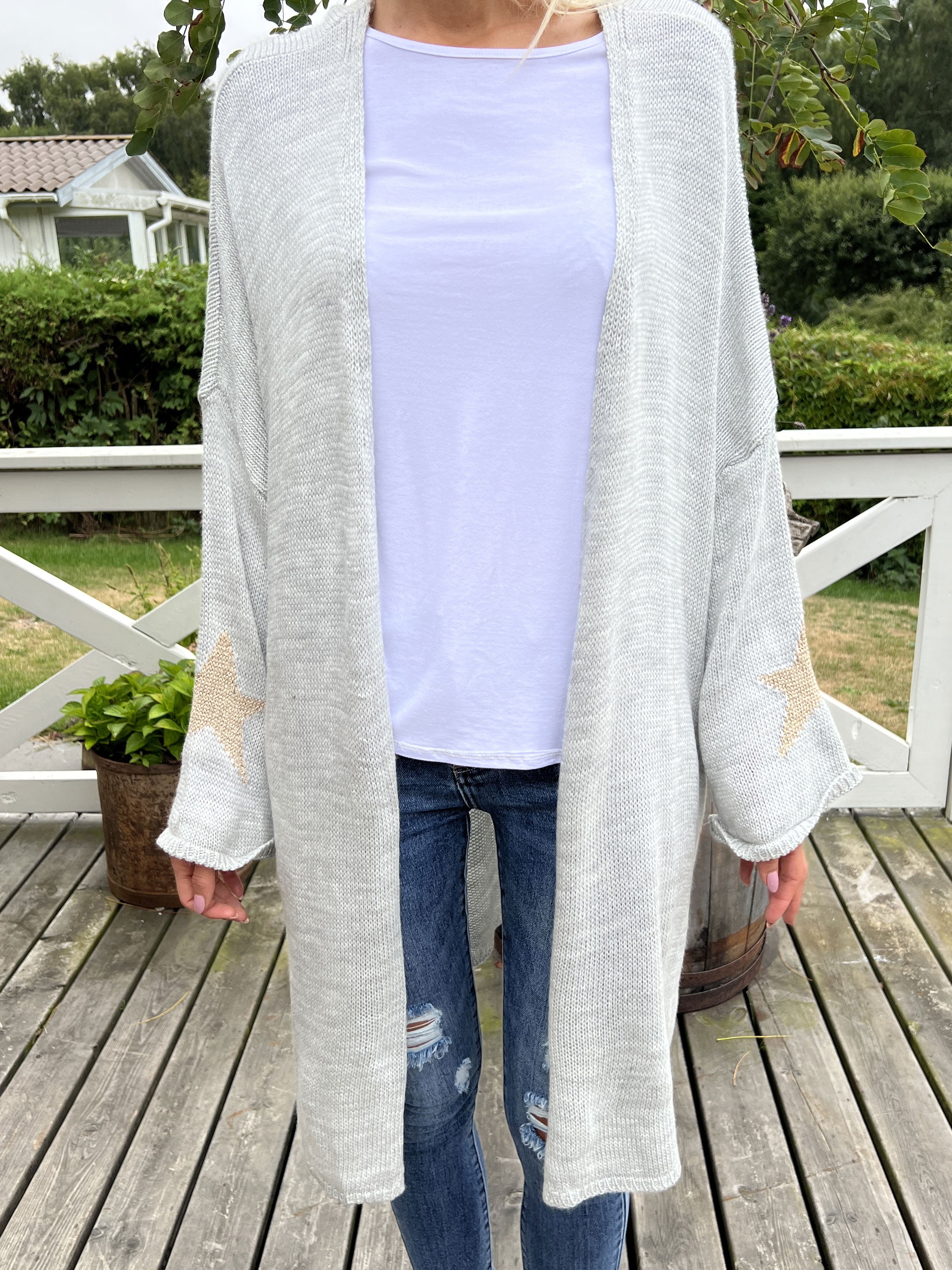 Lowa - Strik cardigan med stjerne på ærmet