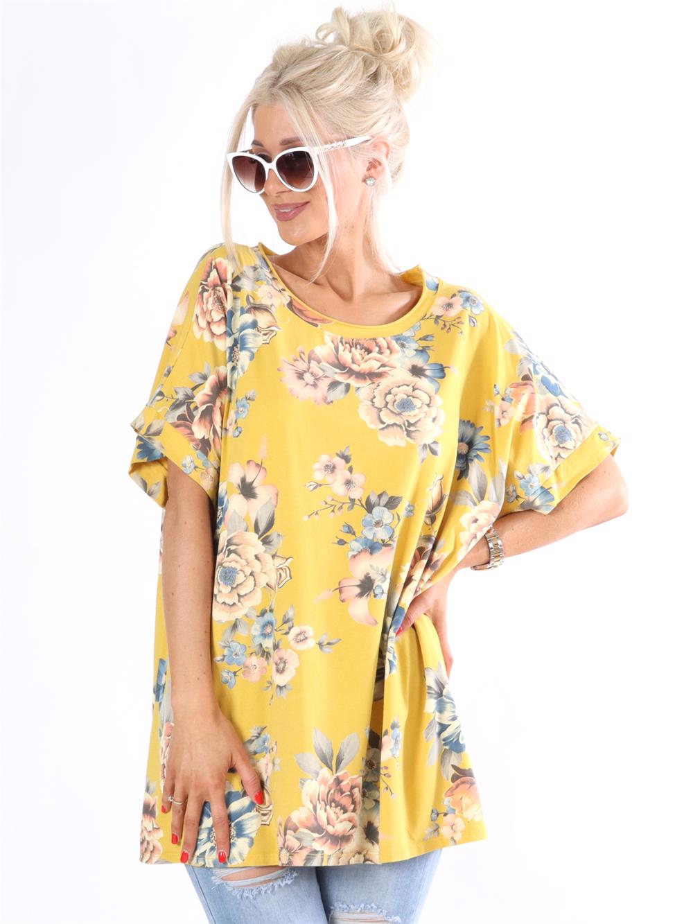 Lupe - Sort blomstret t-shirt