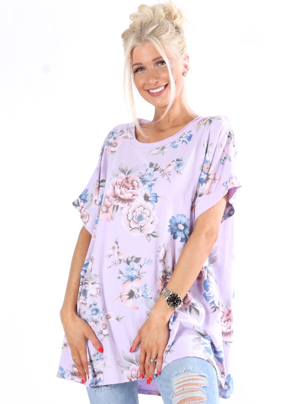 Lupe - Sort blomstret t-shirt