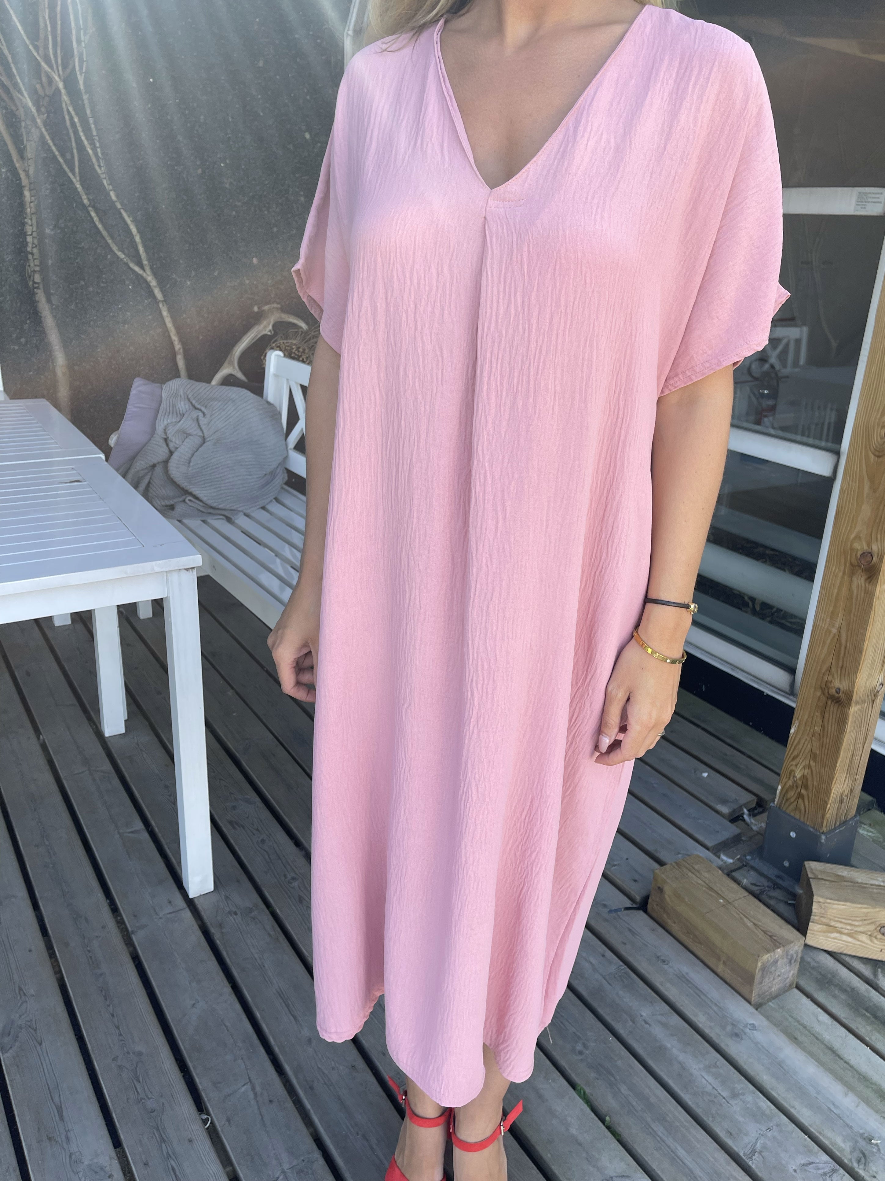 Magga - Lang simpel t-shirt kjole