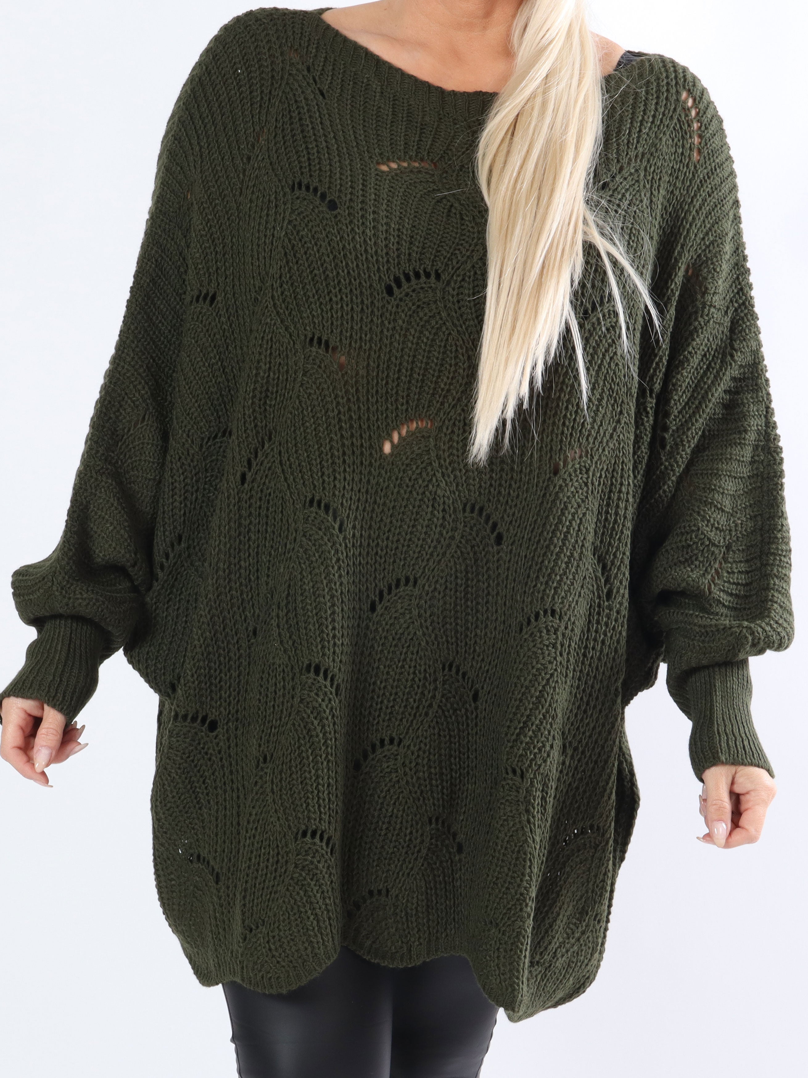 Manja - Plus size strik med hullet mønster