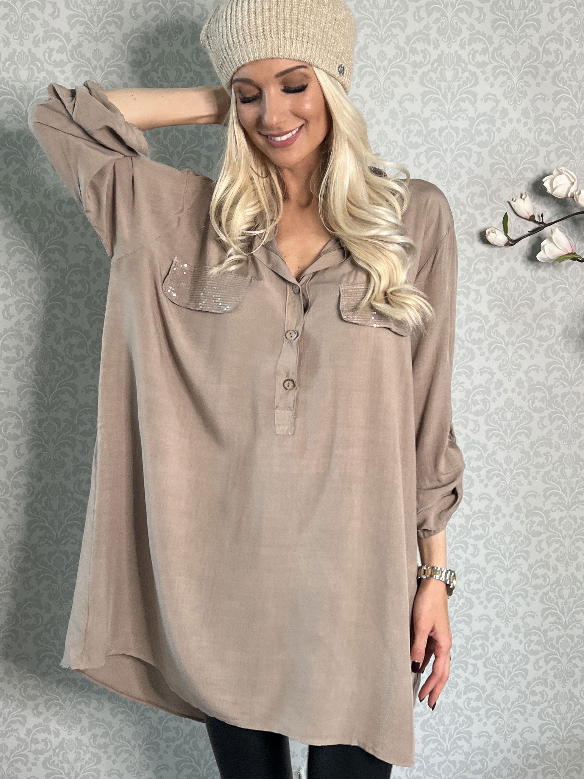 Marcelina - Fin skjorte med pailletlommer