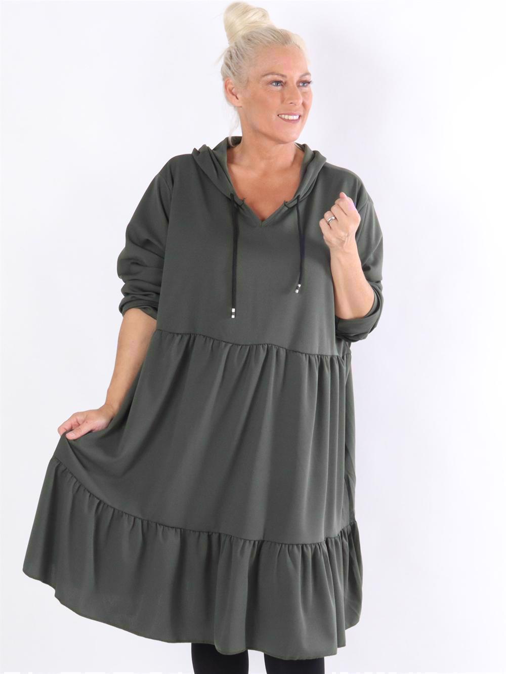 Marianna - Hoodie kjole med lag på lag look