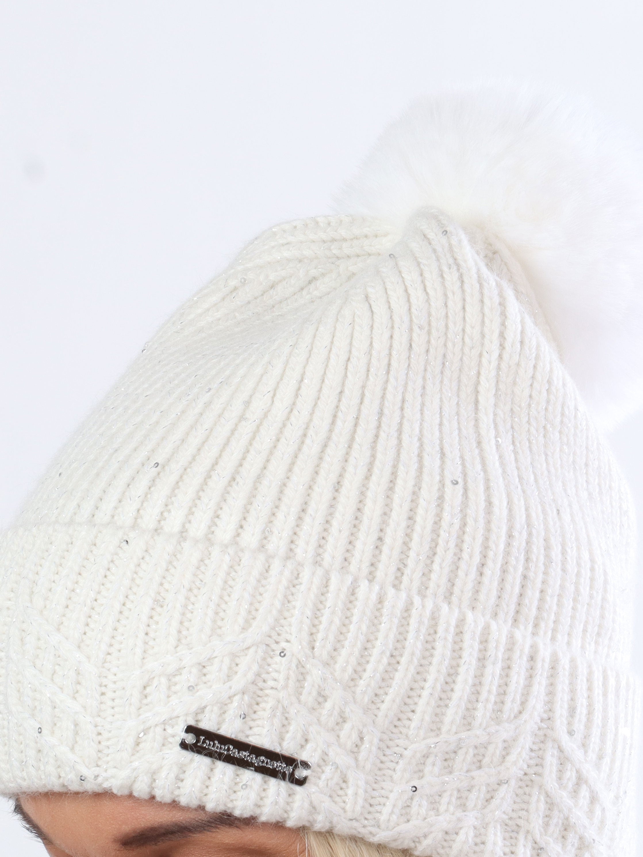 Melsi - Hue med glimmer og pompon