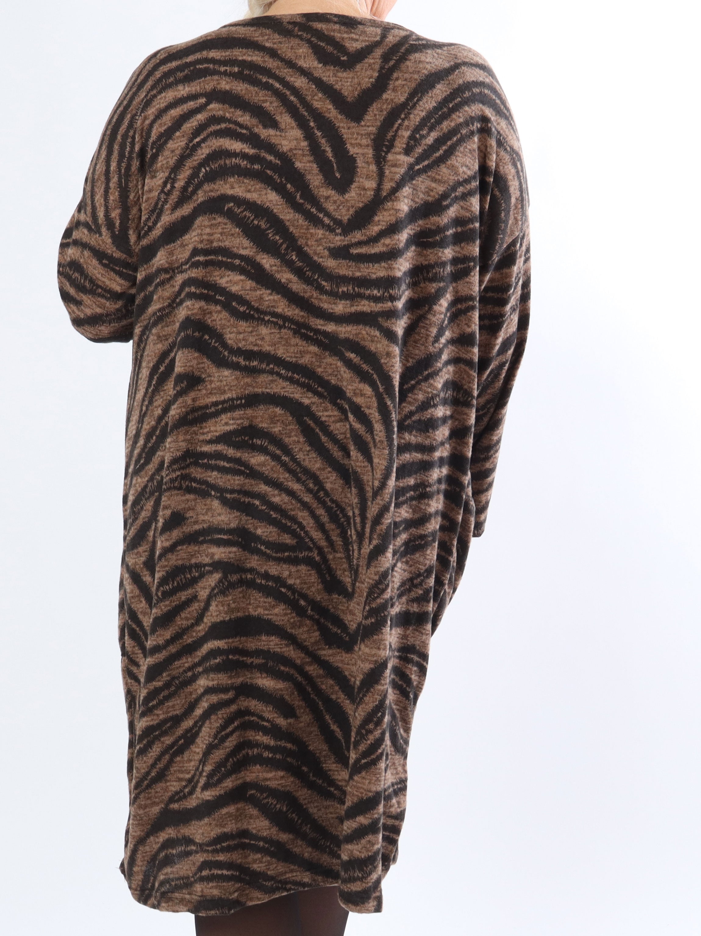 Merina - Plus size kjole med lommer