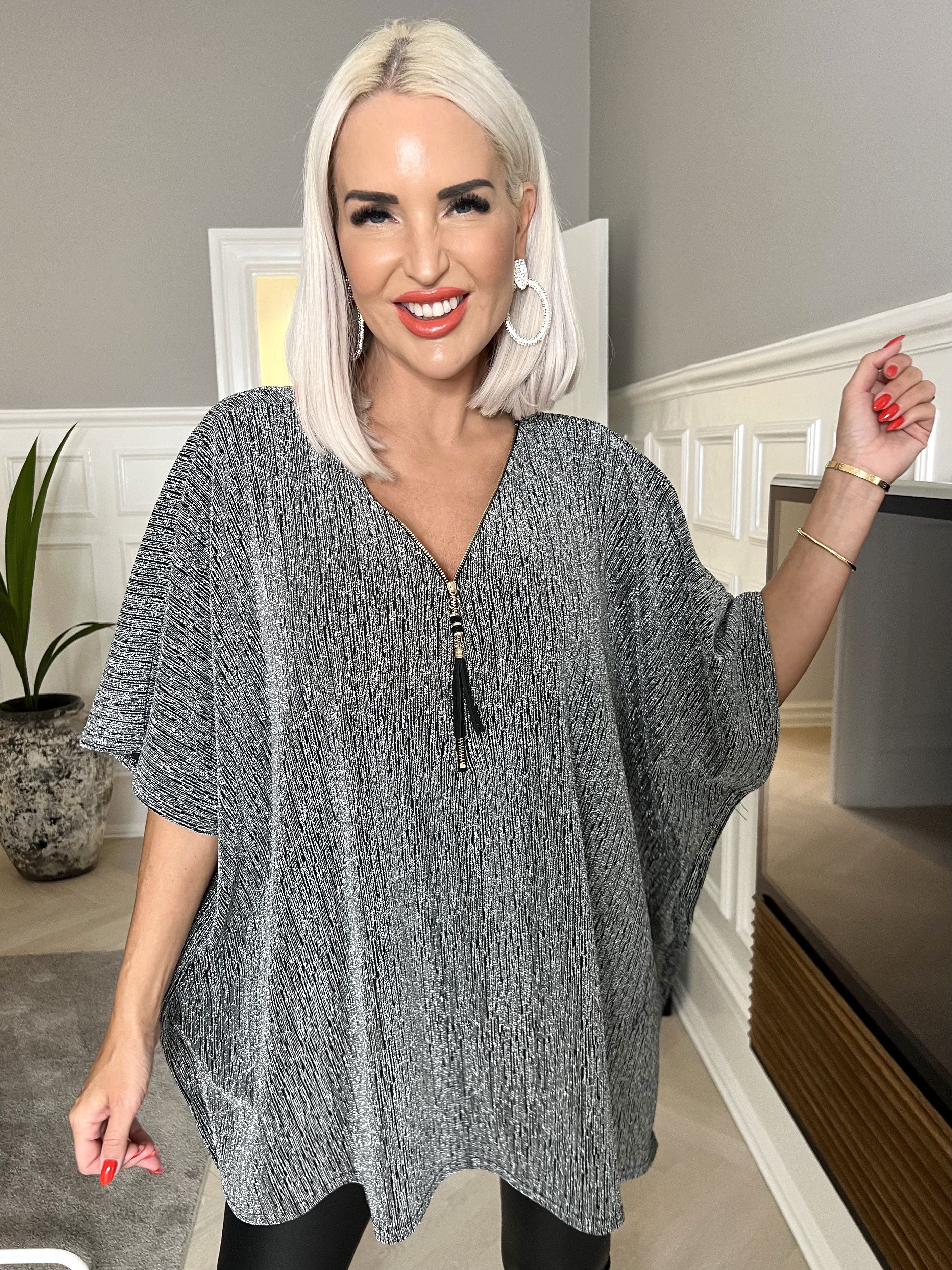 Milagrosa - Fin tunika med lynlås og glitter