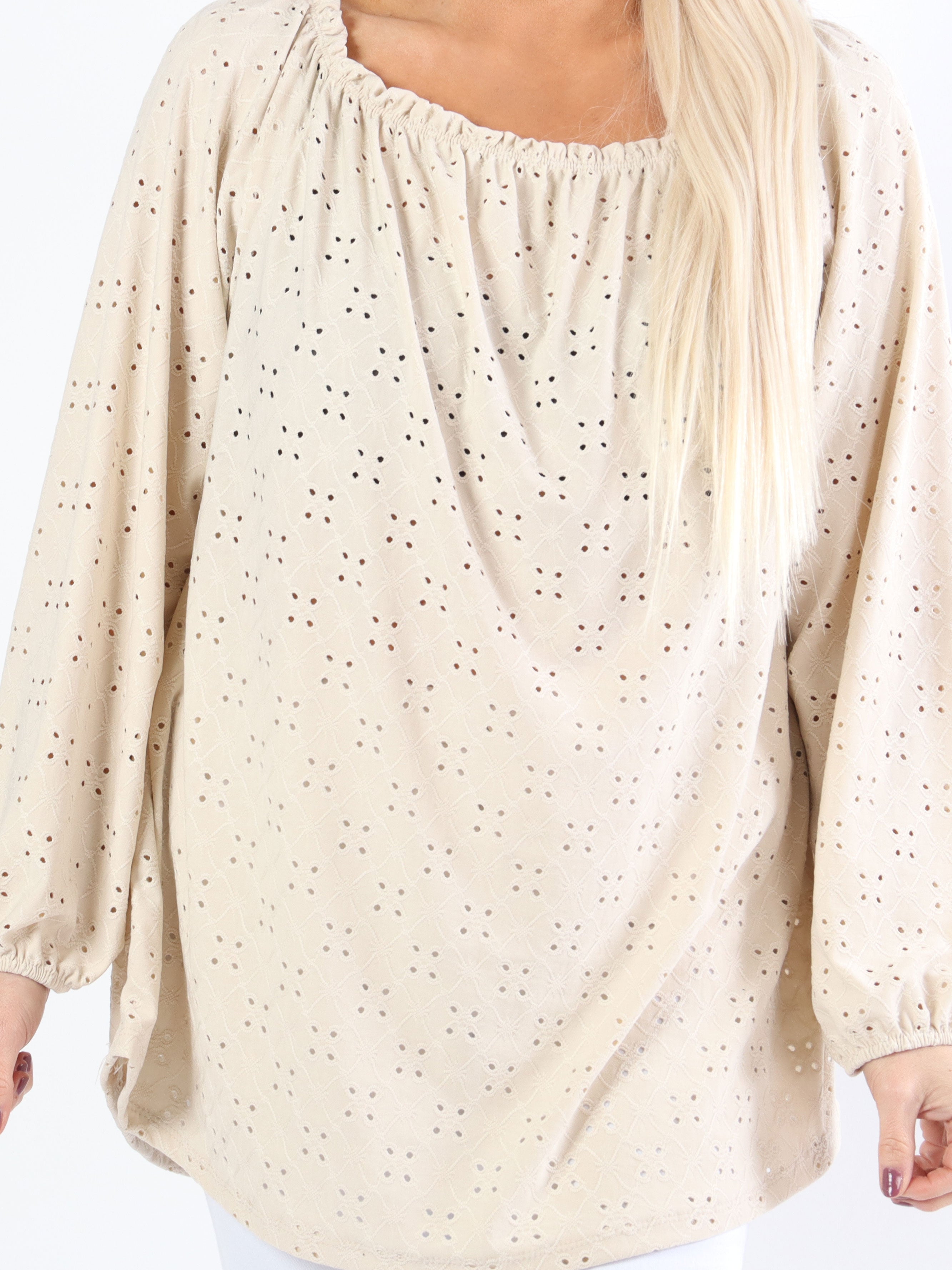 Mimi - Sød blød plus size tunika med broderinger