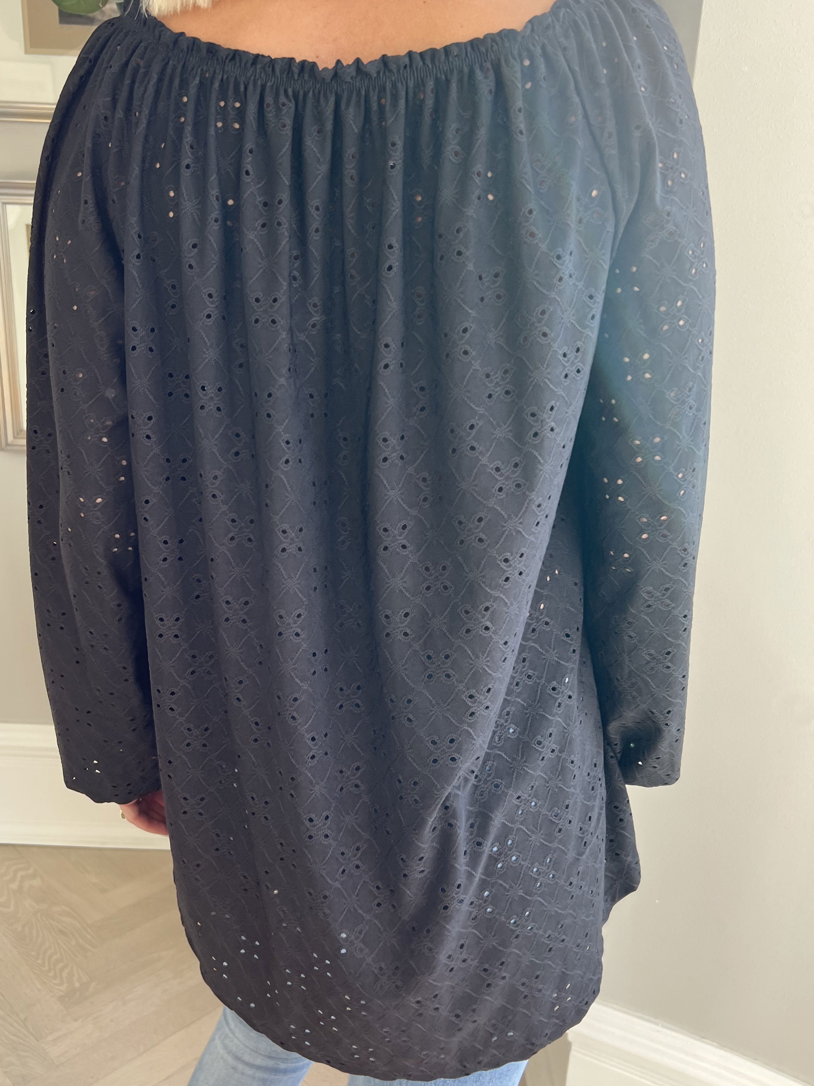 Mimi - Sød blød tunika med broderinger