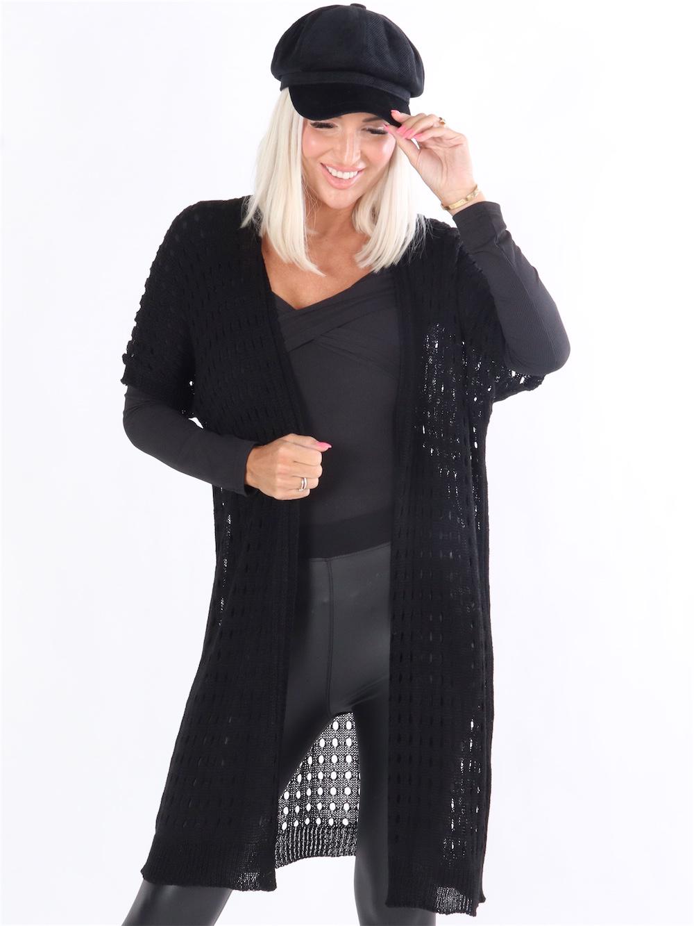 Moni - Armygrøn strikcardigan med hullet mønster og korte ærmer