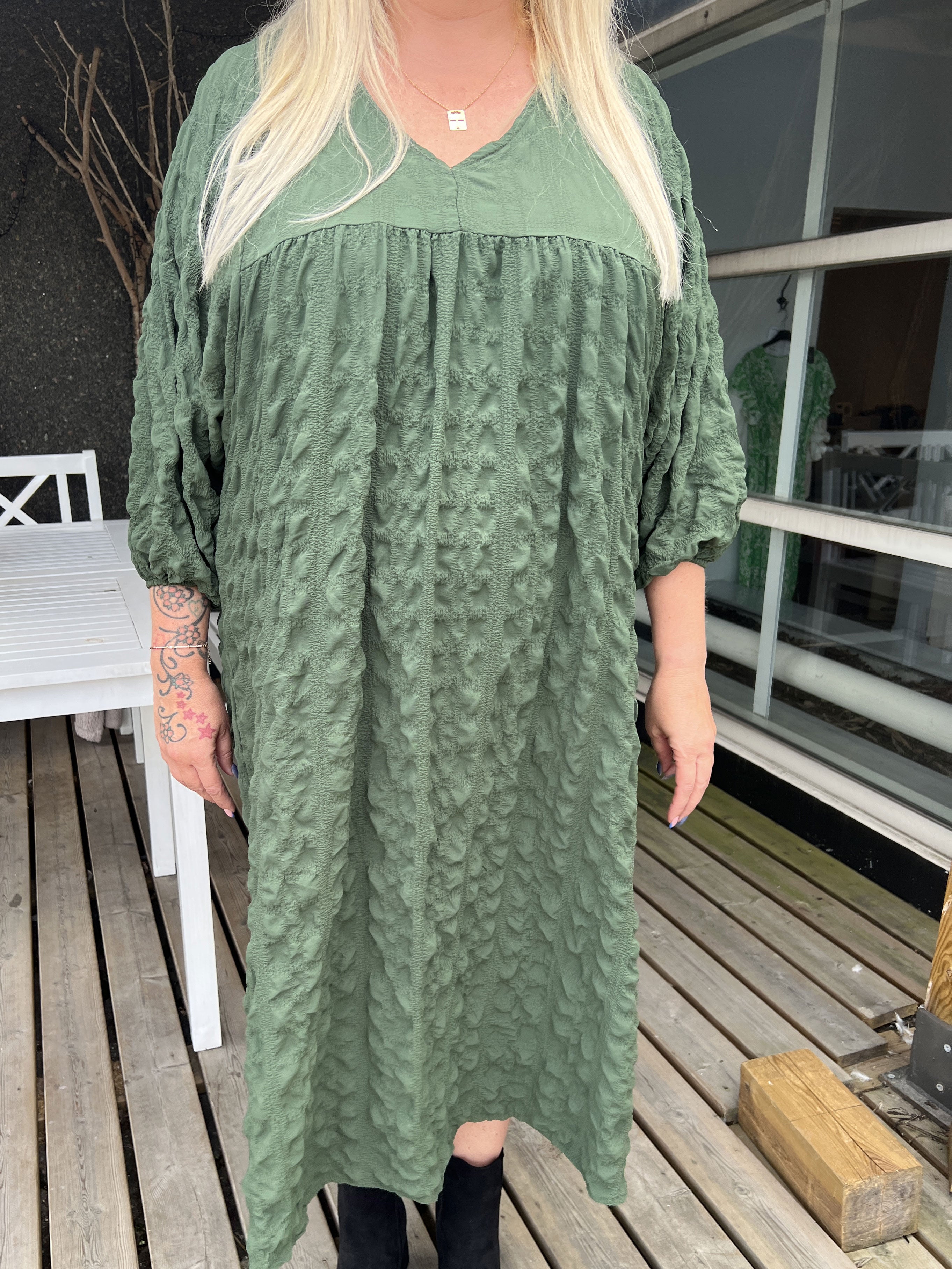 My - Sød plus size kjole i babydollfacon