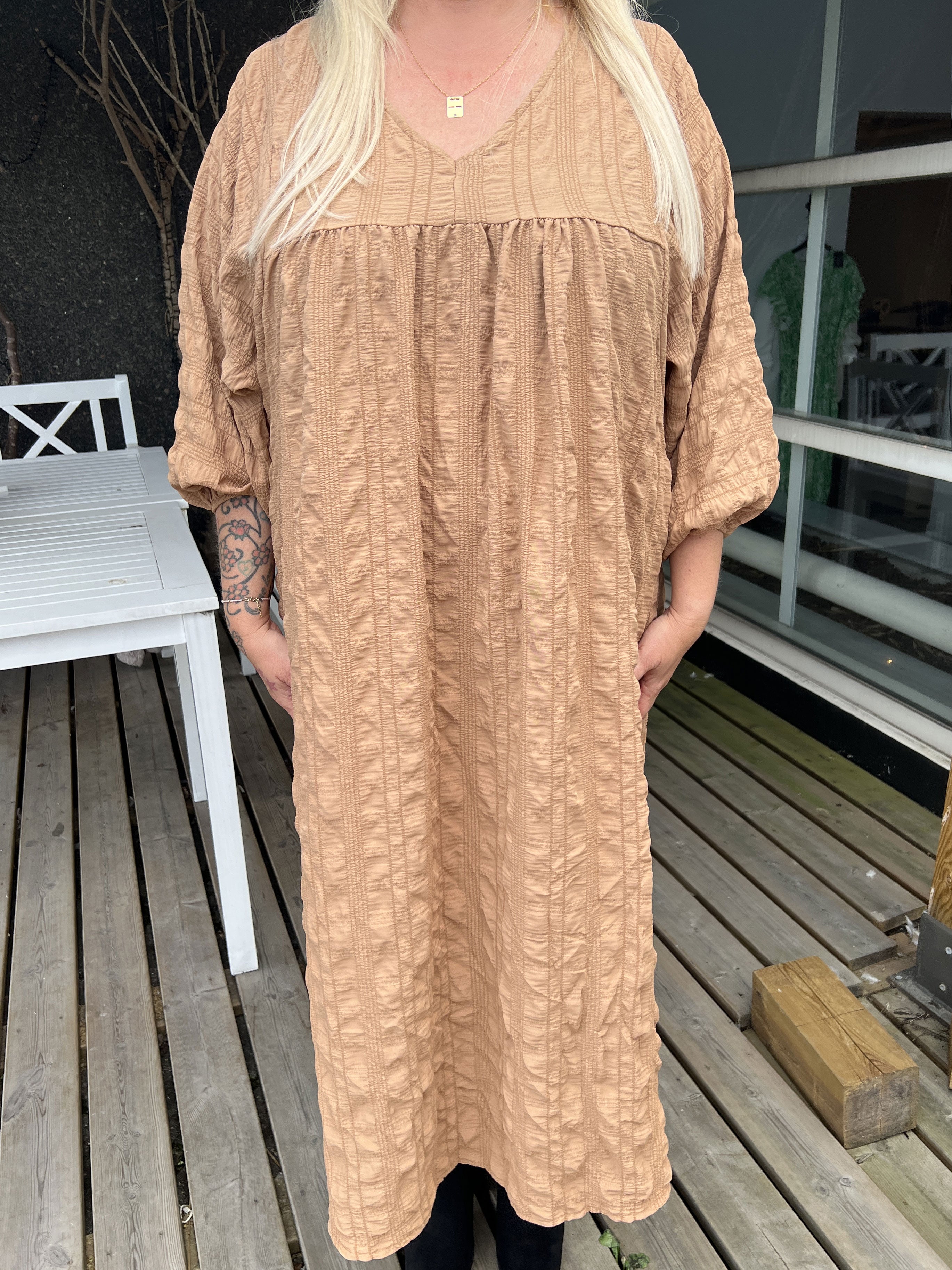 My - Sød plus size kjole i babydollfacon