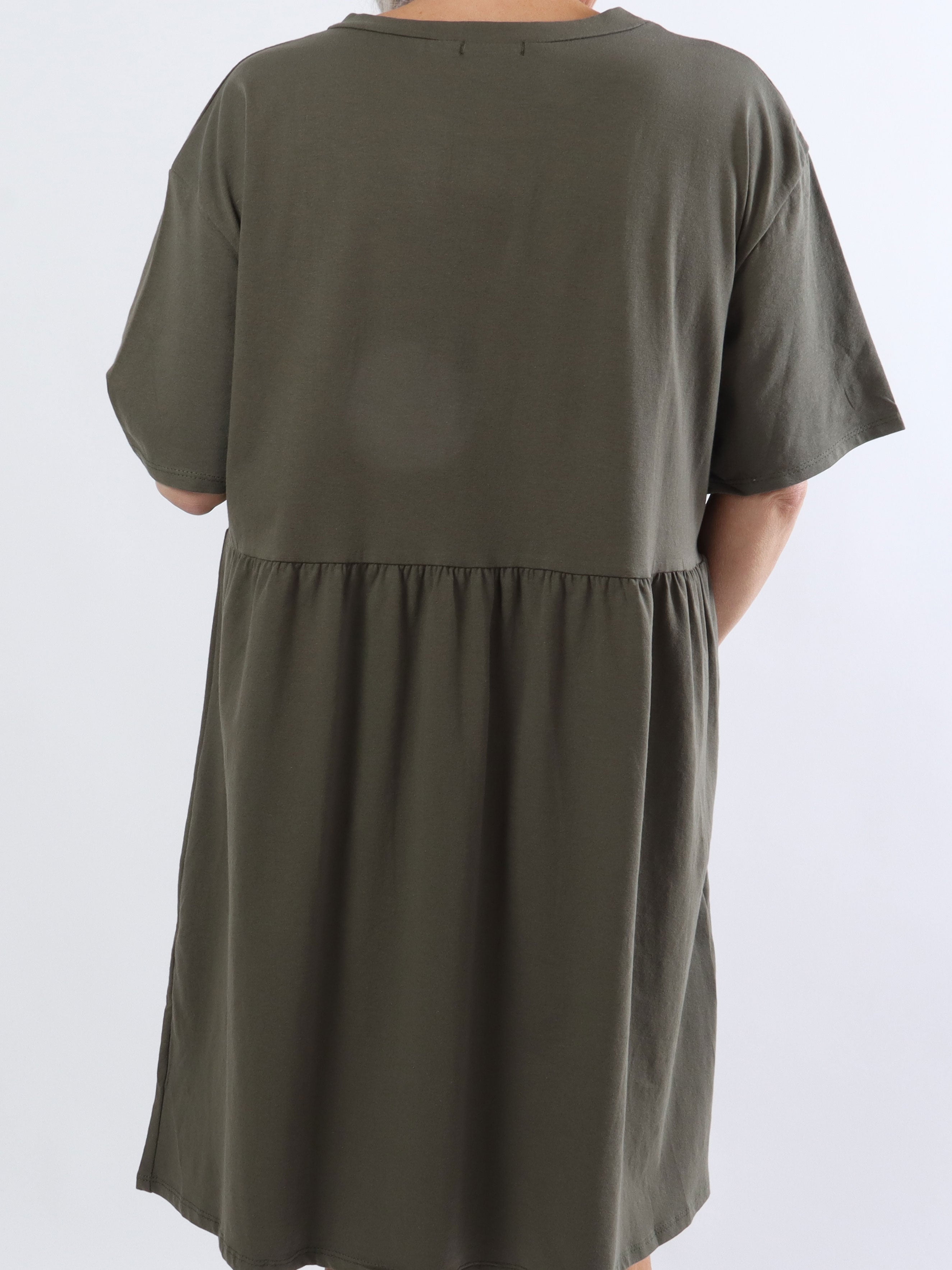 Mynte - Sød plus size kjole i bomuld med 3D tryk