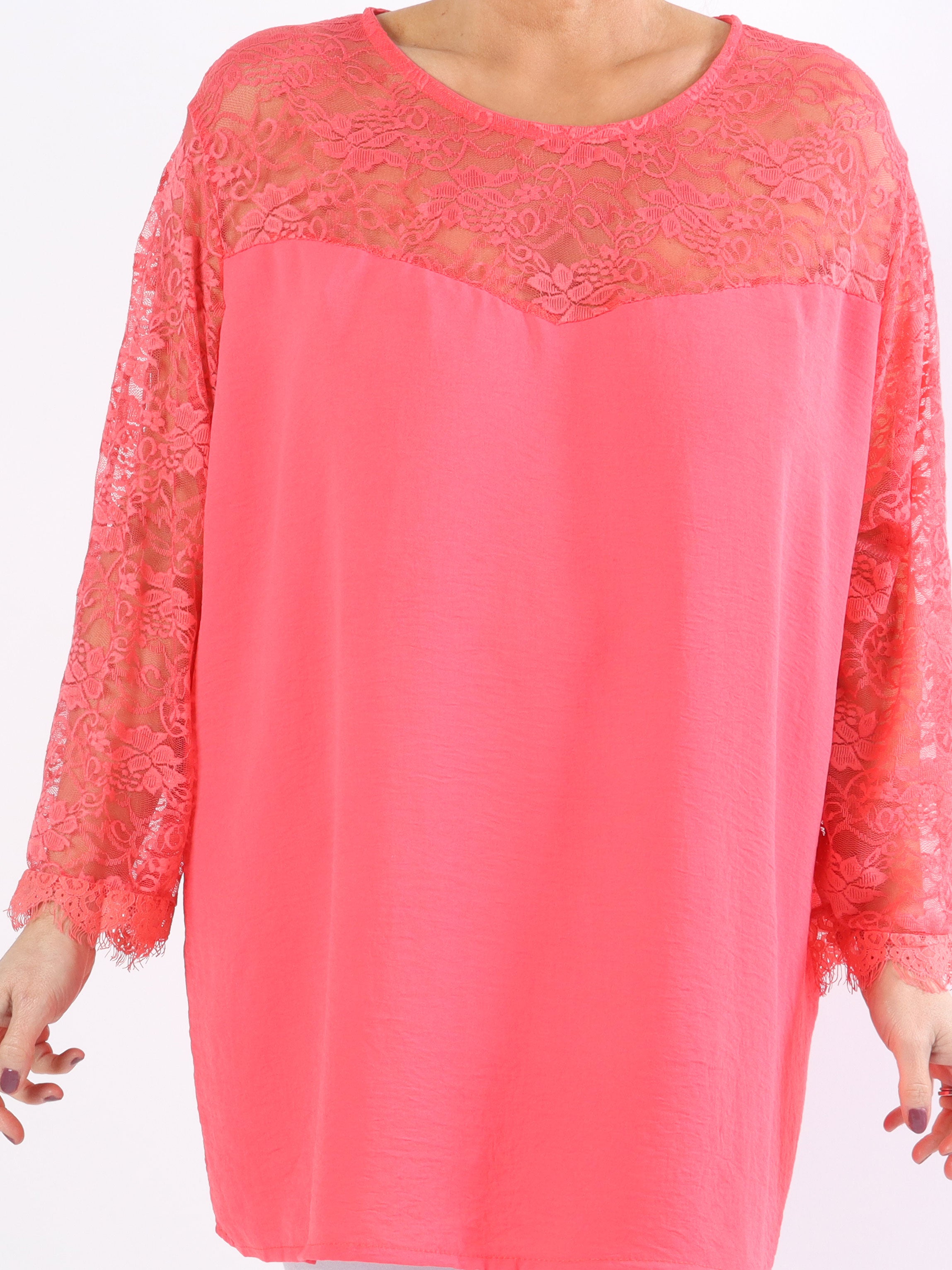 Nadine - Sød plus size blonde tunika med sløjfe i ryggen