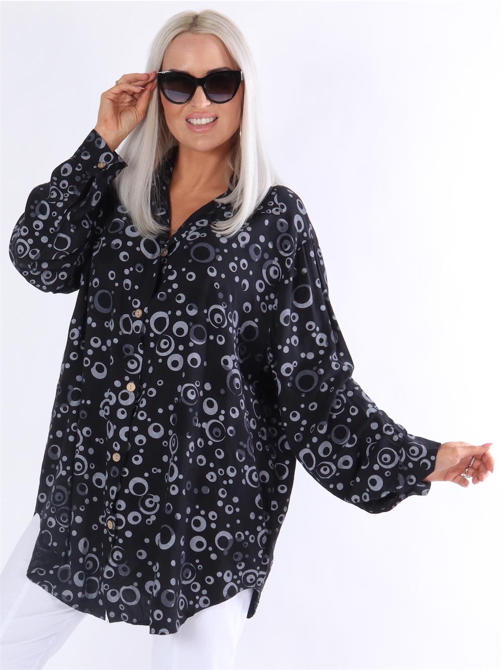 Najah - Sort skjorte med hvid print