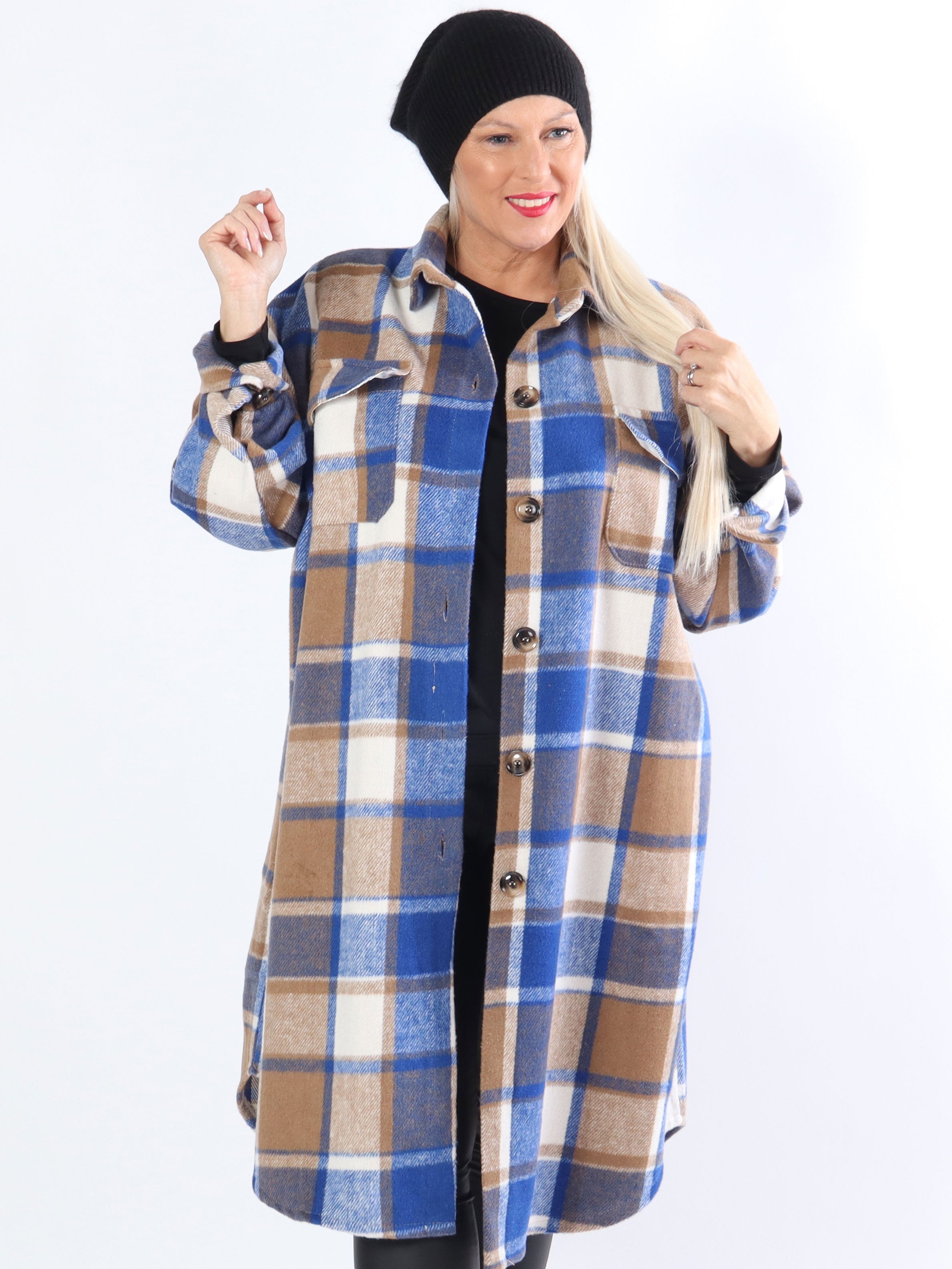 Natalia - Lang ternet plus size jakke med knapper