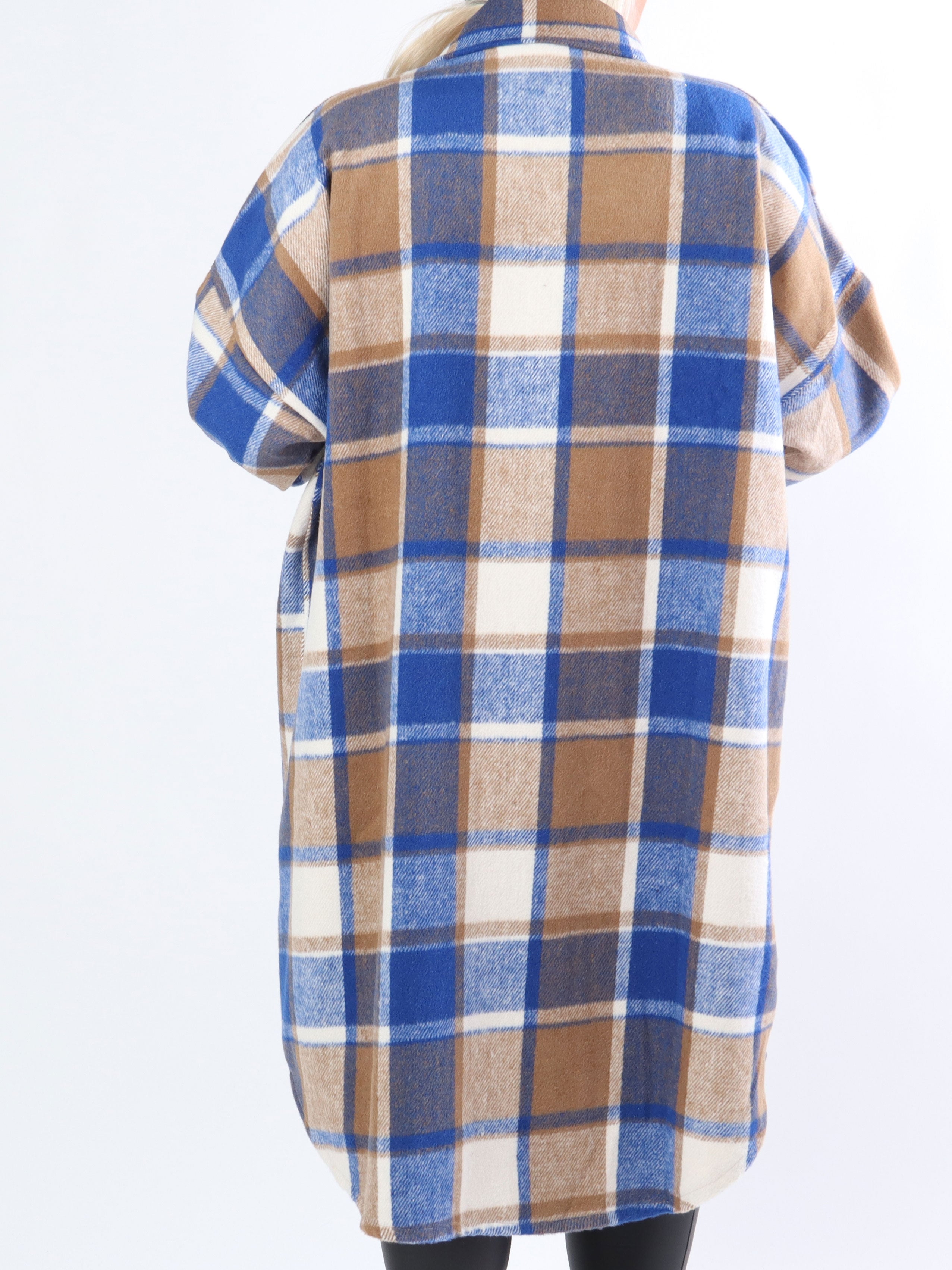 Natalia - Lang ternet plus size jakke med knapper