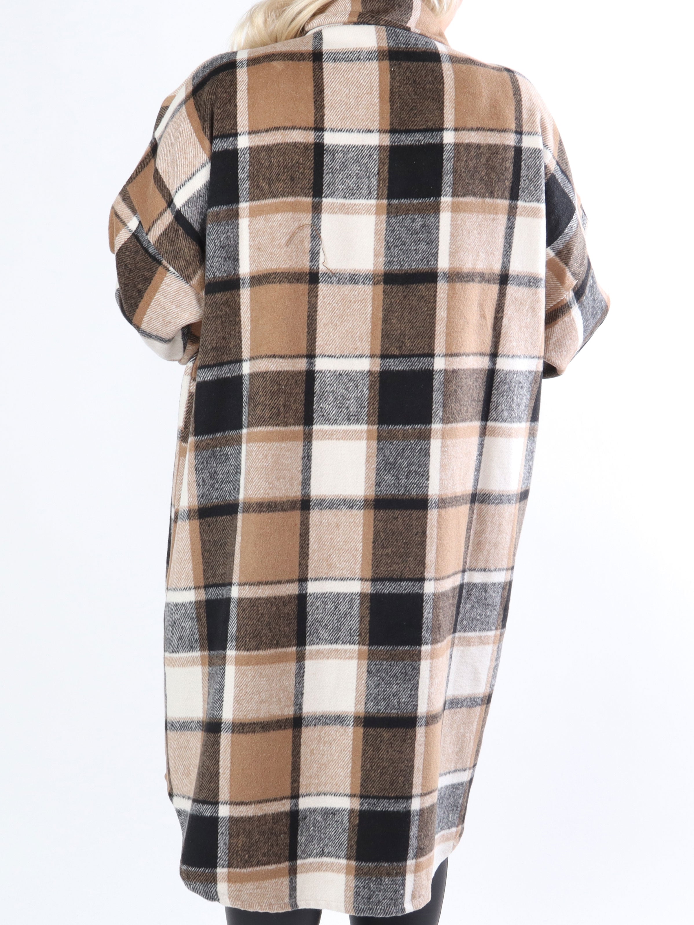 Natalia - Lang ternet plus size jakke med knapper