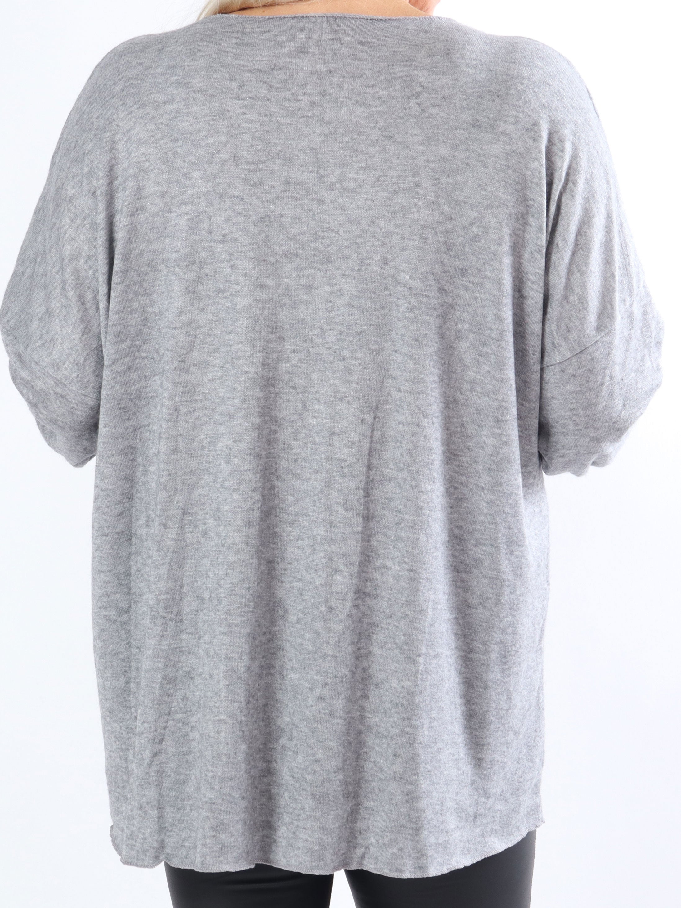 Nayara - Blød plus size bluse med lille sølvhjerte