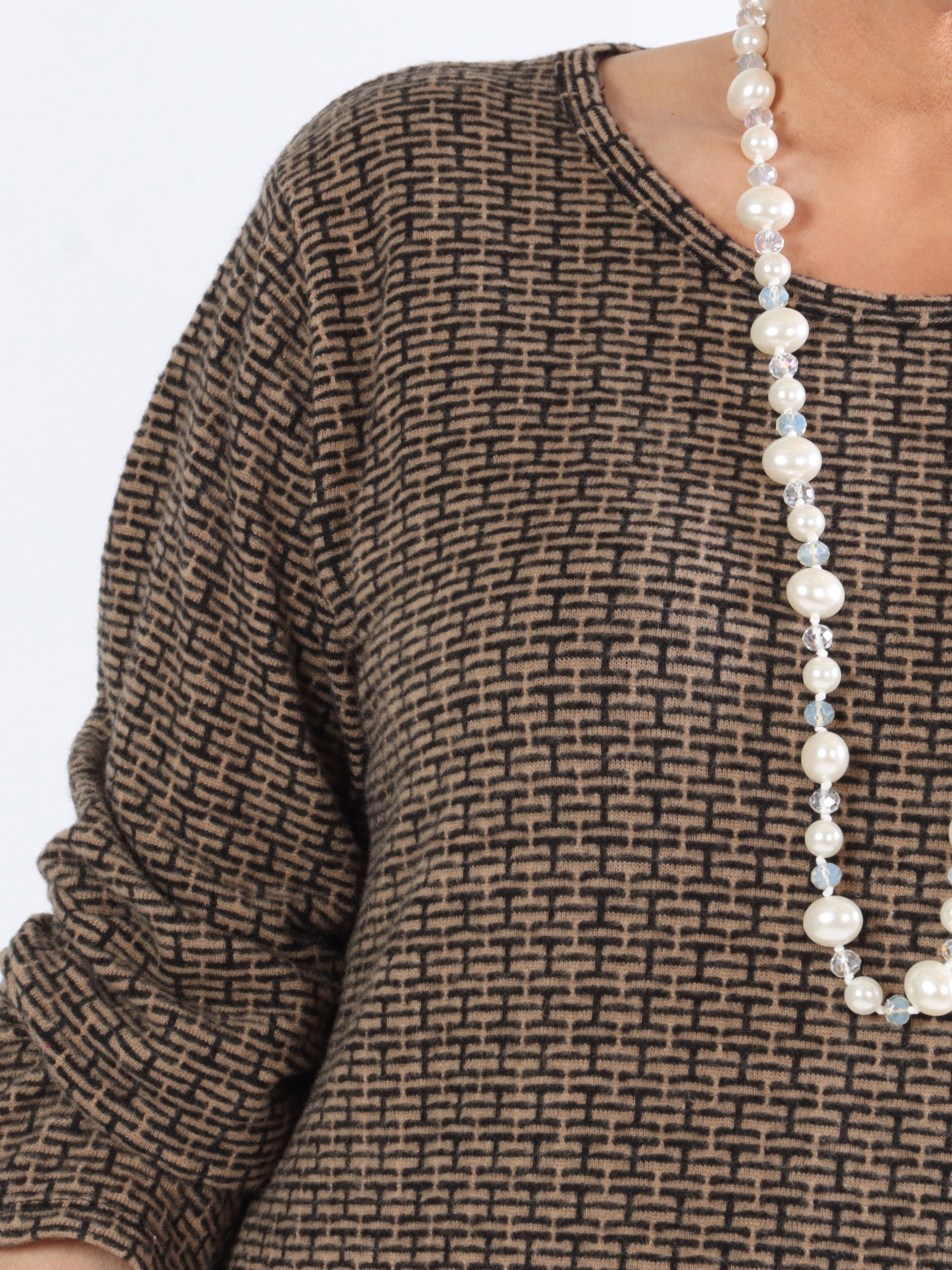 Nelma - Fin plus size kjole med mønstre