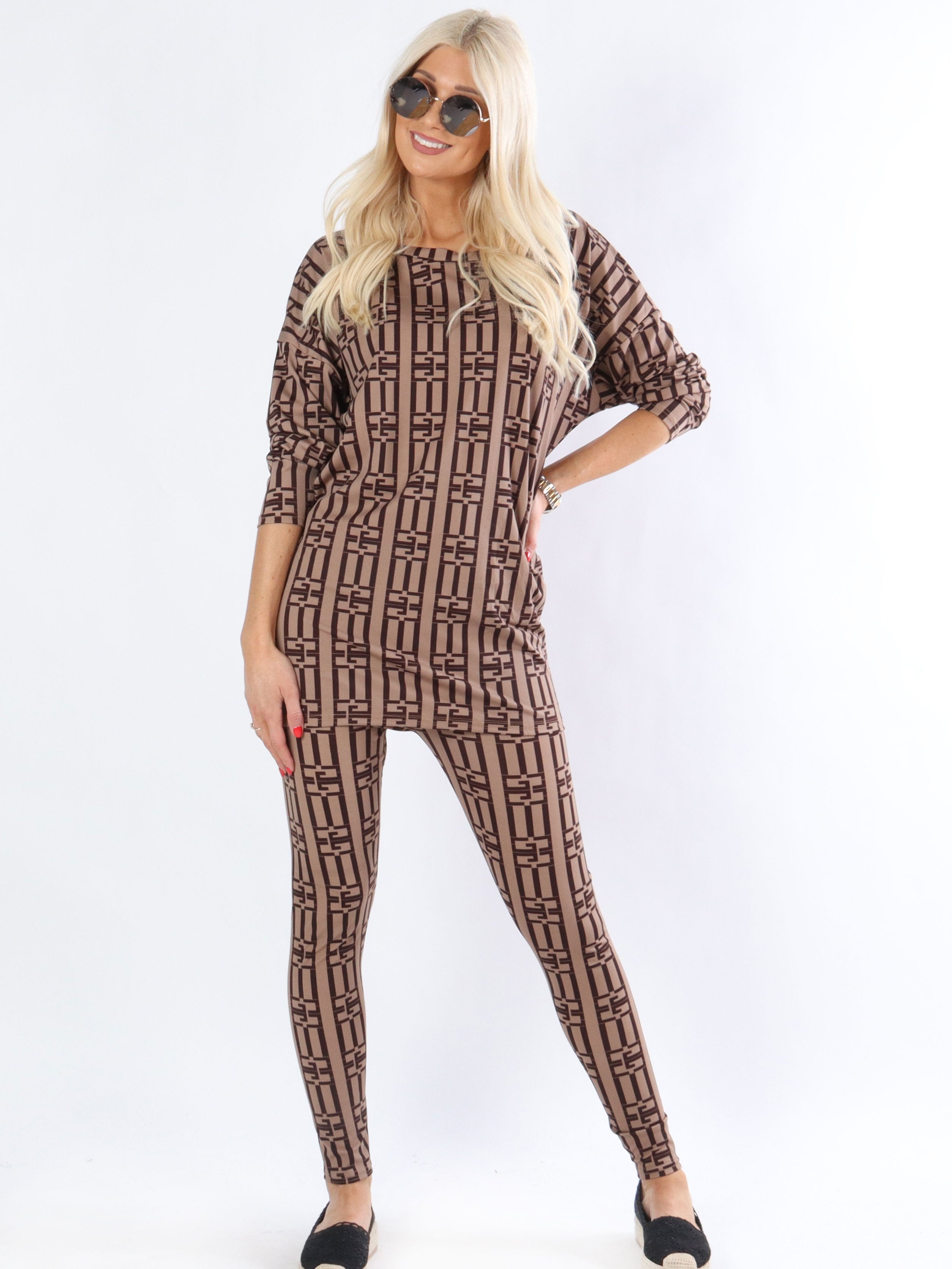 Neri - Sort joggingsæt med hvidt mønster