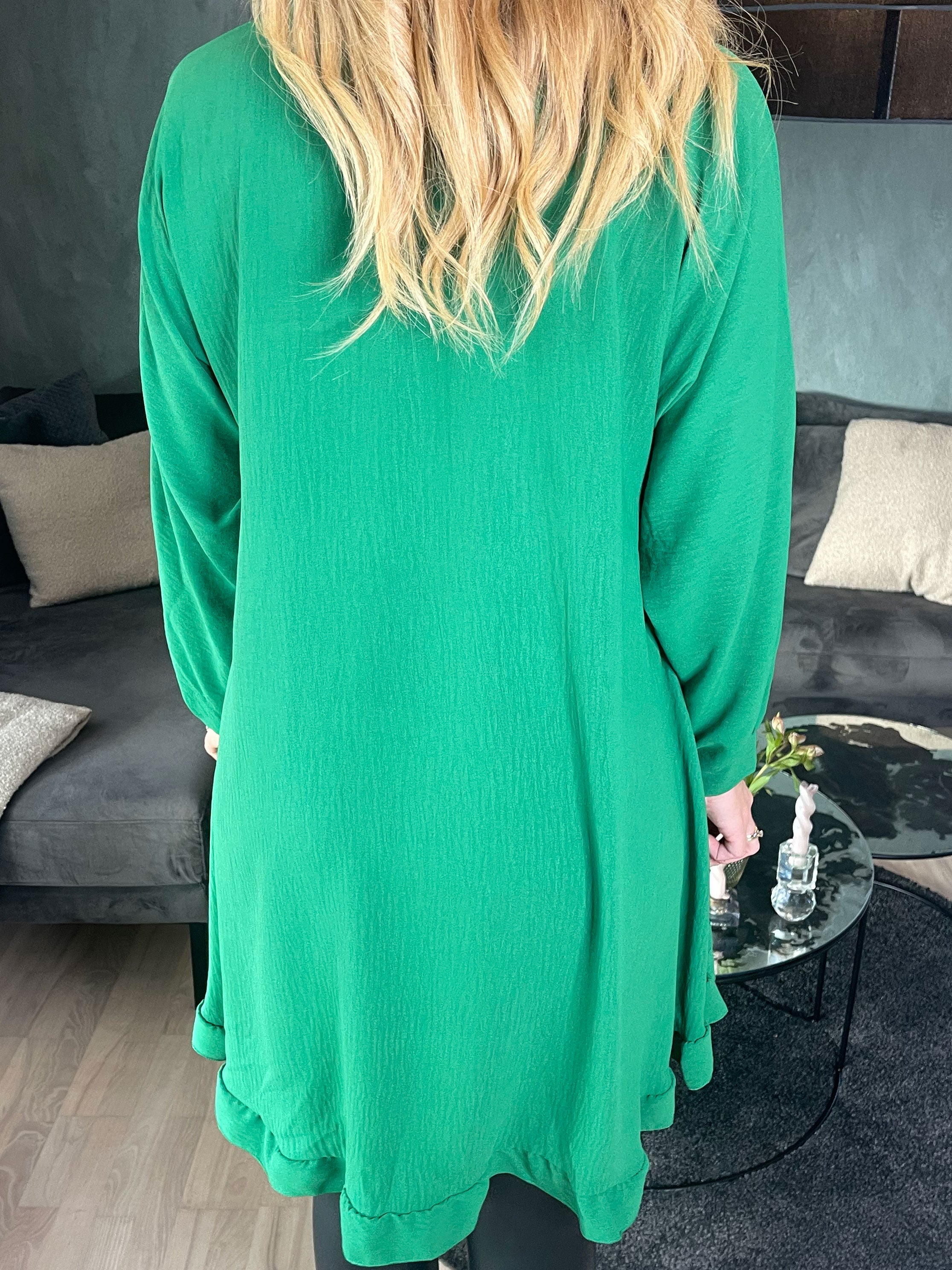 Nilsa - Sød skjorte kjole med lille flæse