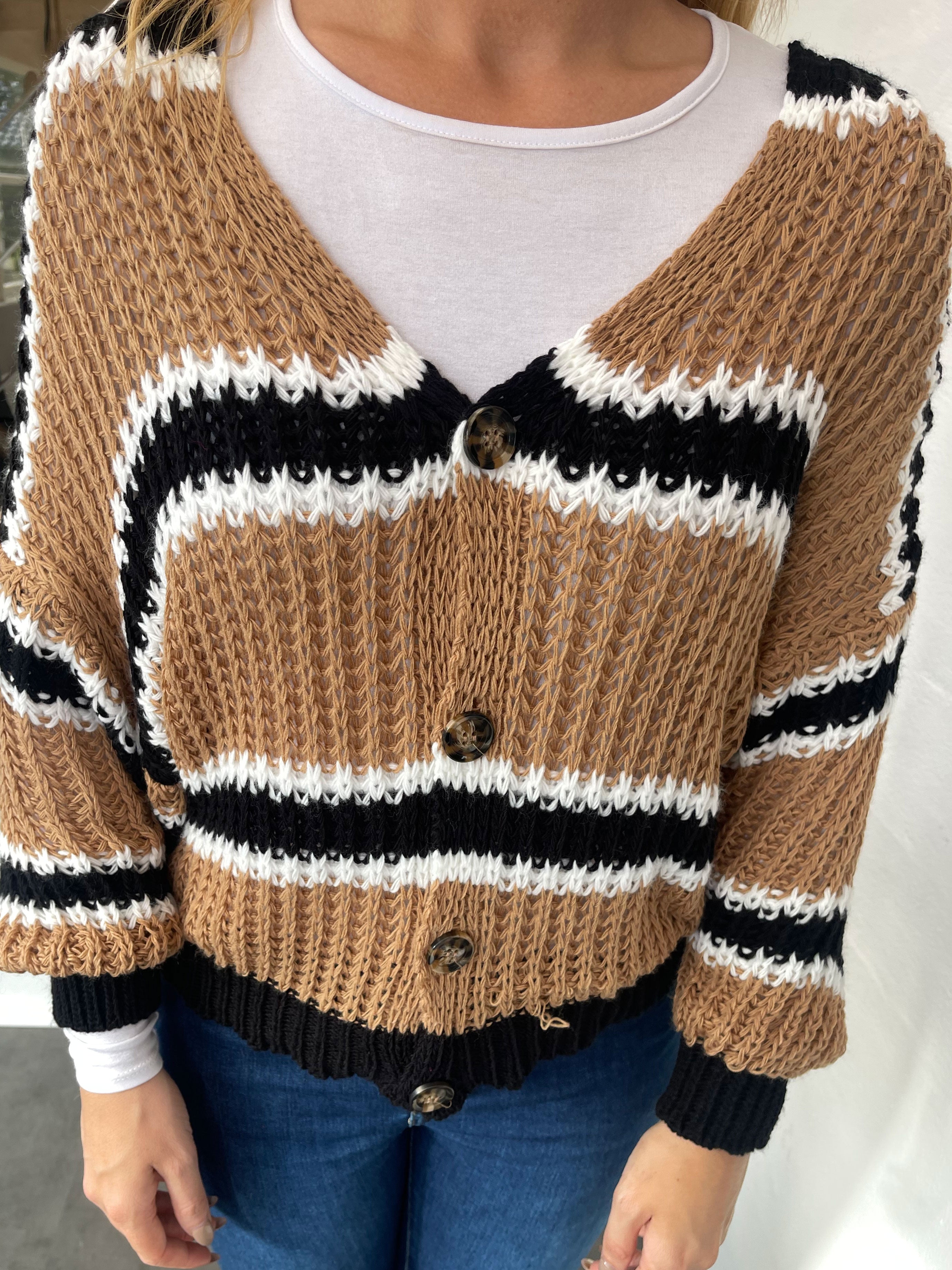 Noelia - Kort strikket cardigan med striber