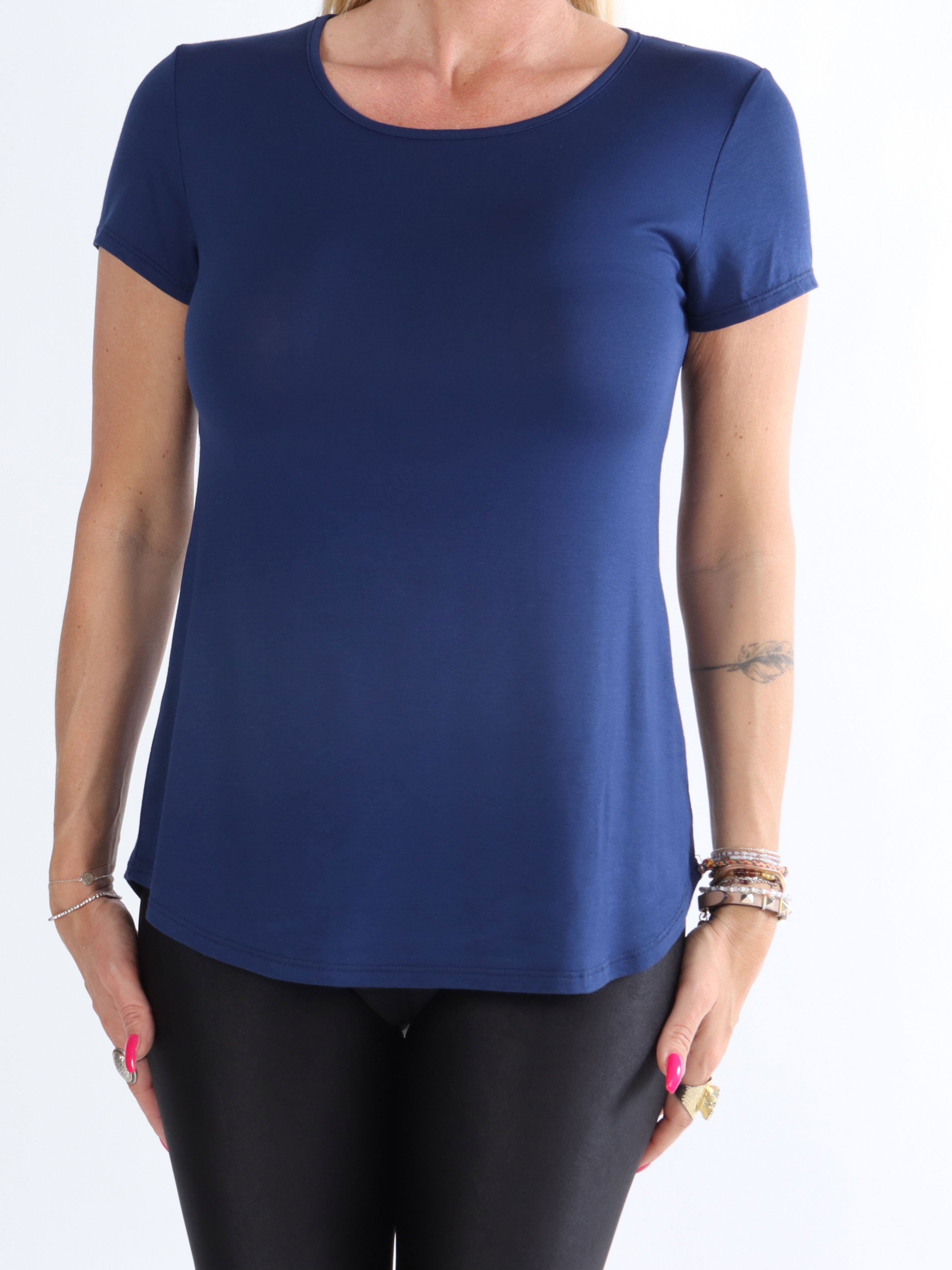 Otine Short - Basic bluse med korte ærmer (bestseller)