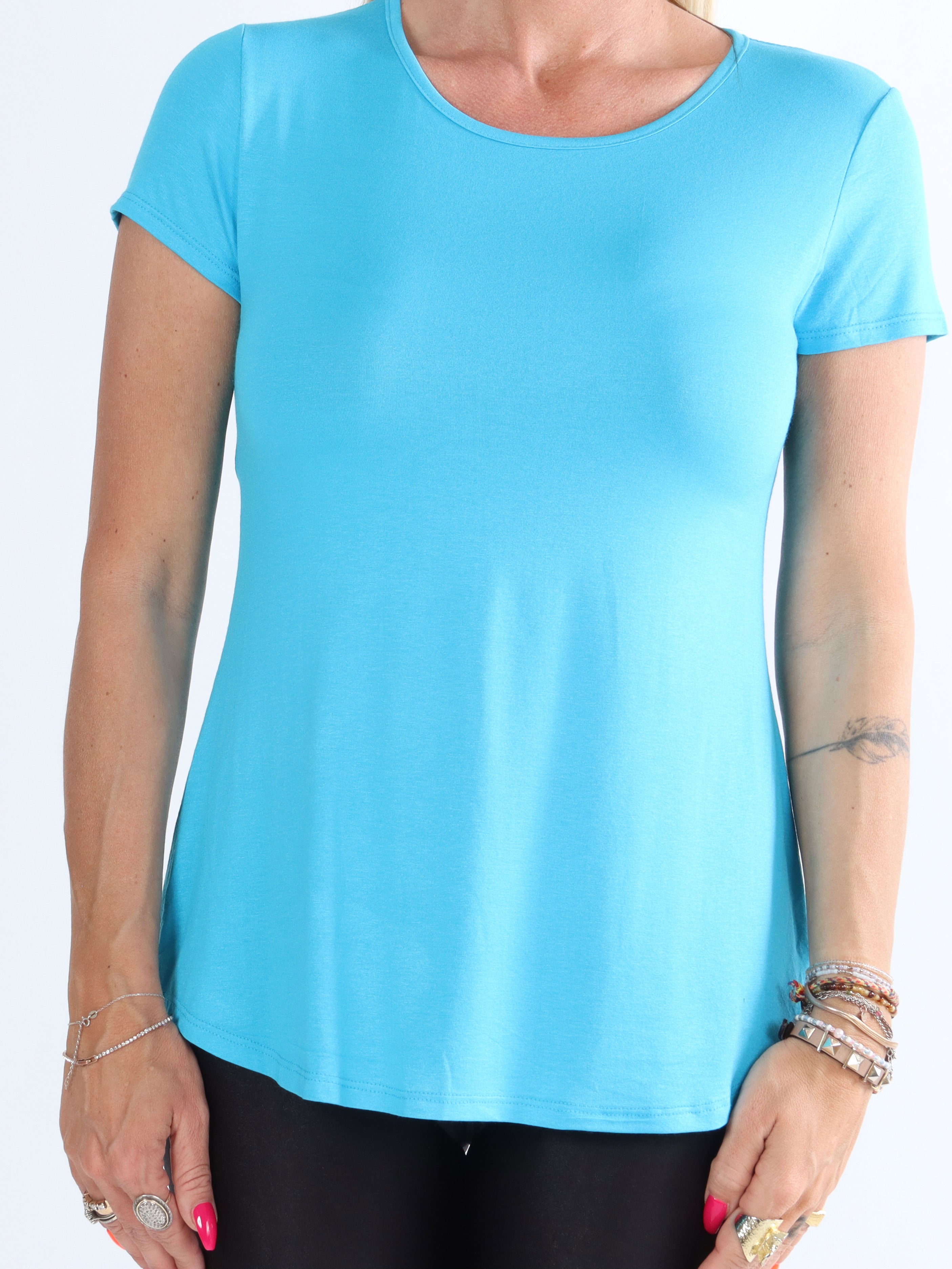 Otine Short - Basic bluse med korte ærmer (bestseller)