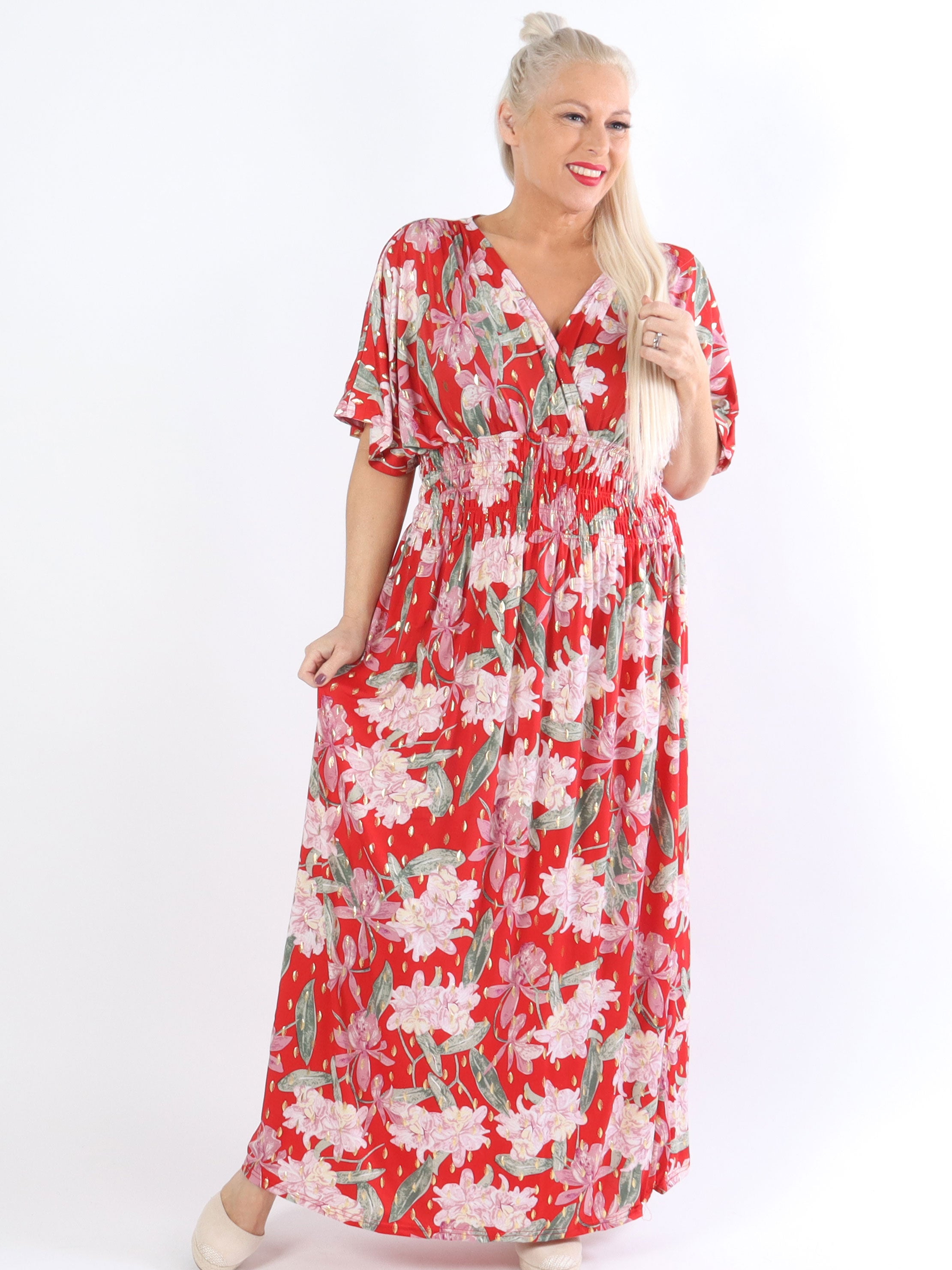 Pams Flower - Lang elastisk plus size kjole i krølfrit stof