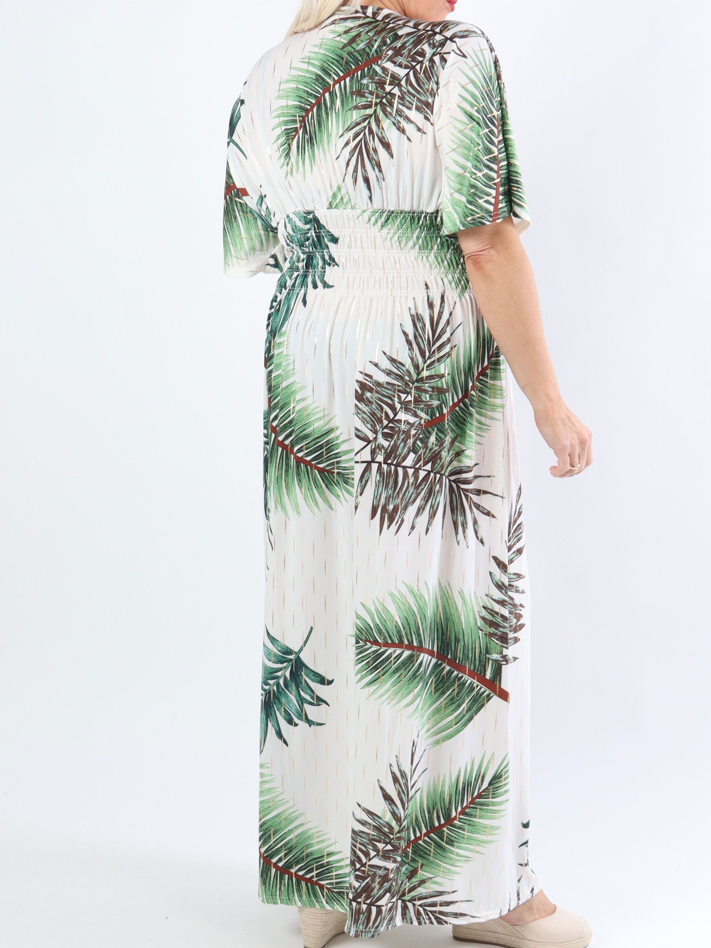 Pams Palm - Lang elastisk plus size kjole i krølfrit stof