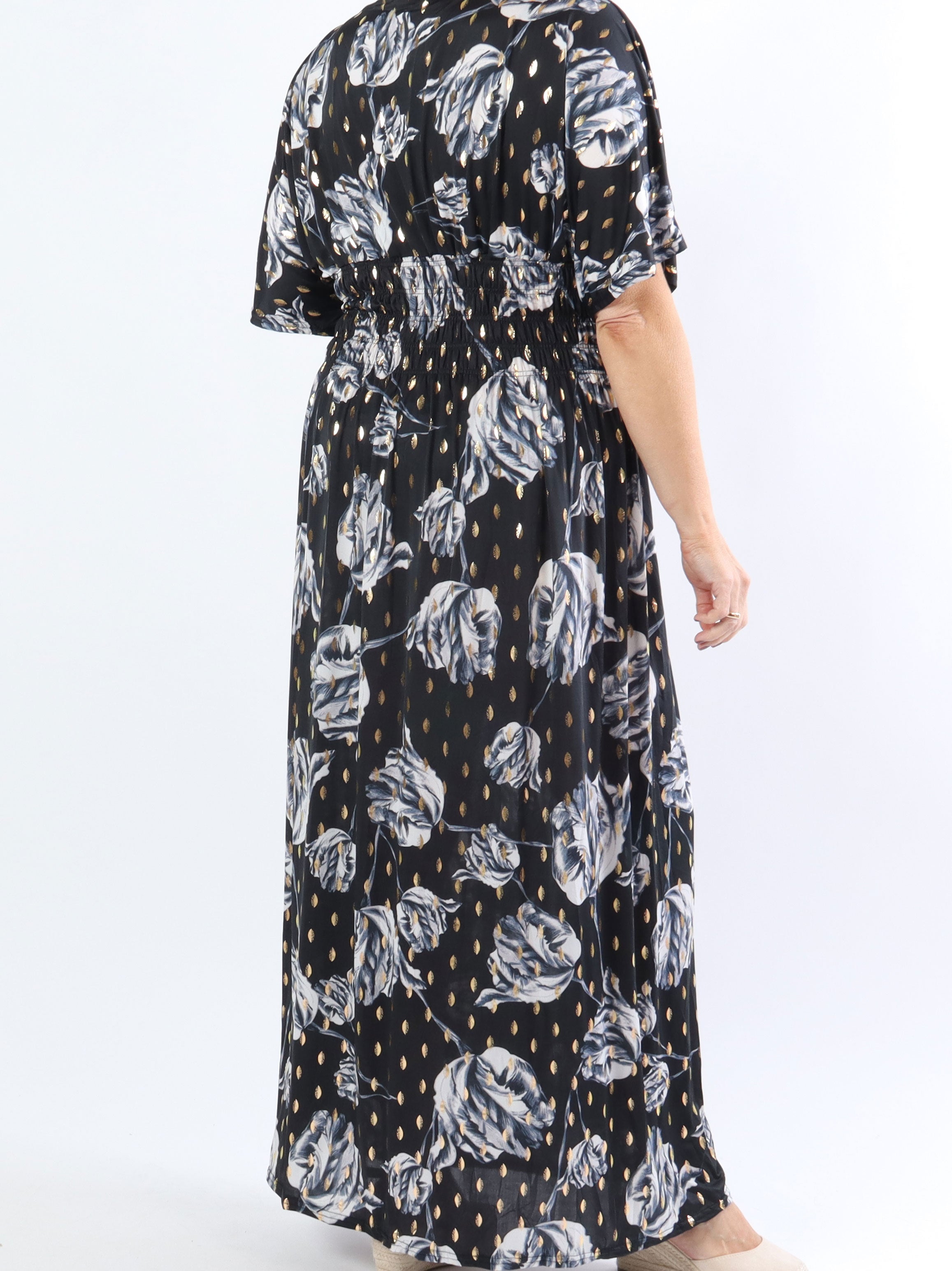 Pams Rose - Lang elastisk plus size kjole i krølfrit stof