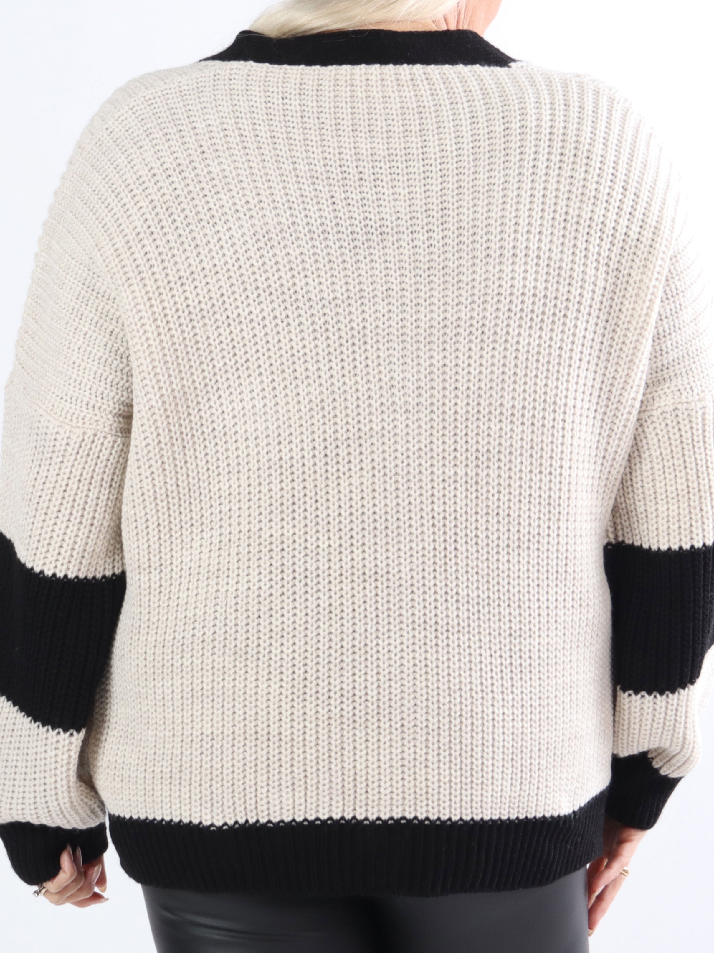 Pauline - Sej plus size cardigan med bogstaver