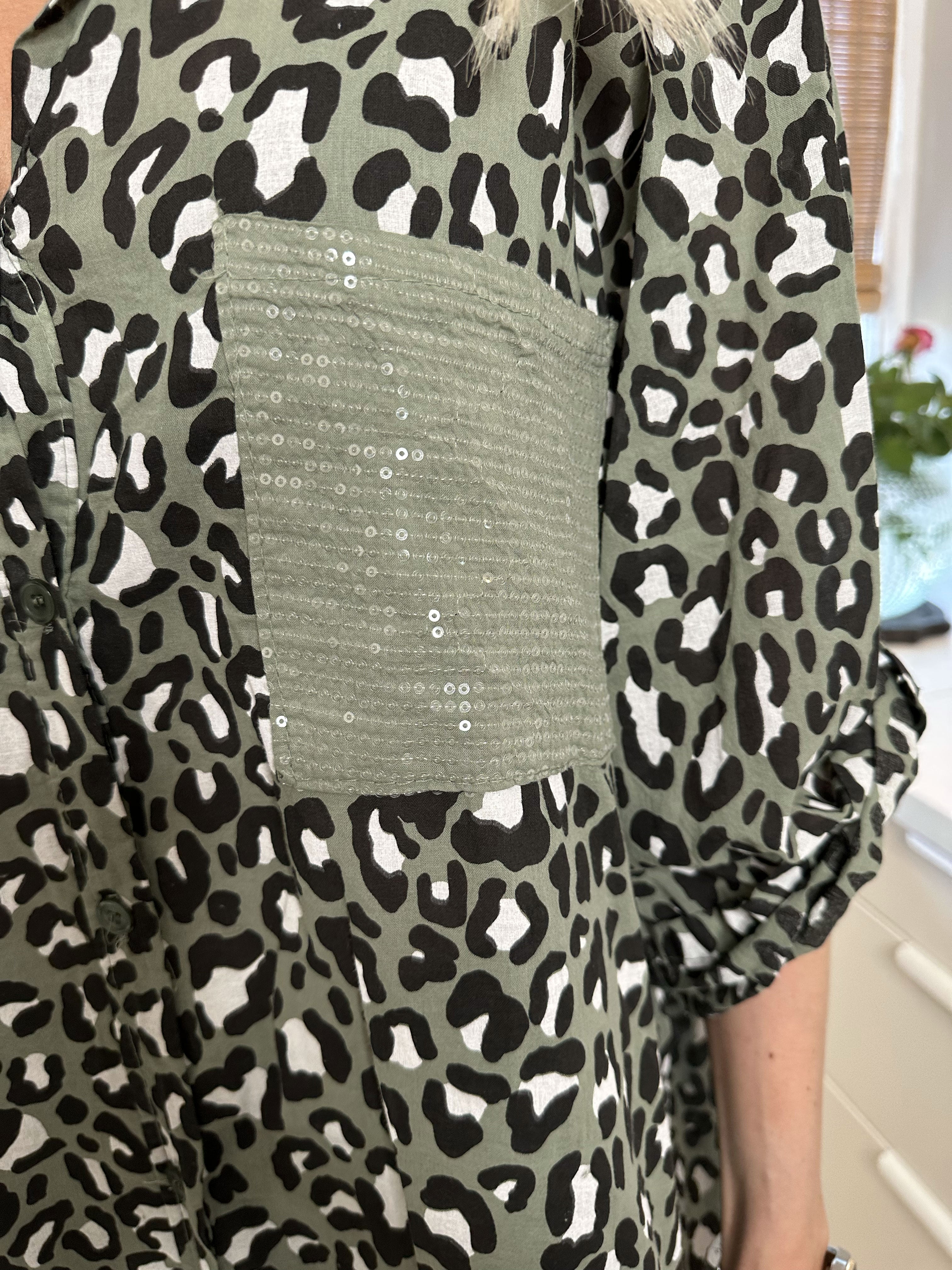 Pina - Leopard skjorte med pailletlommer
