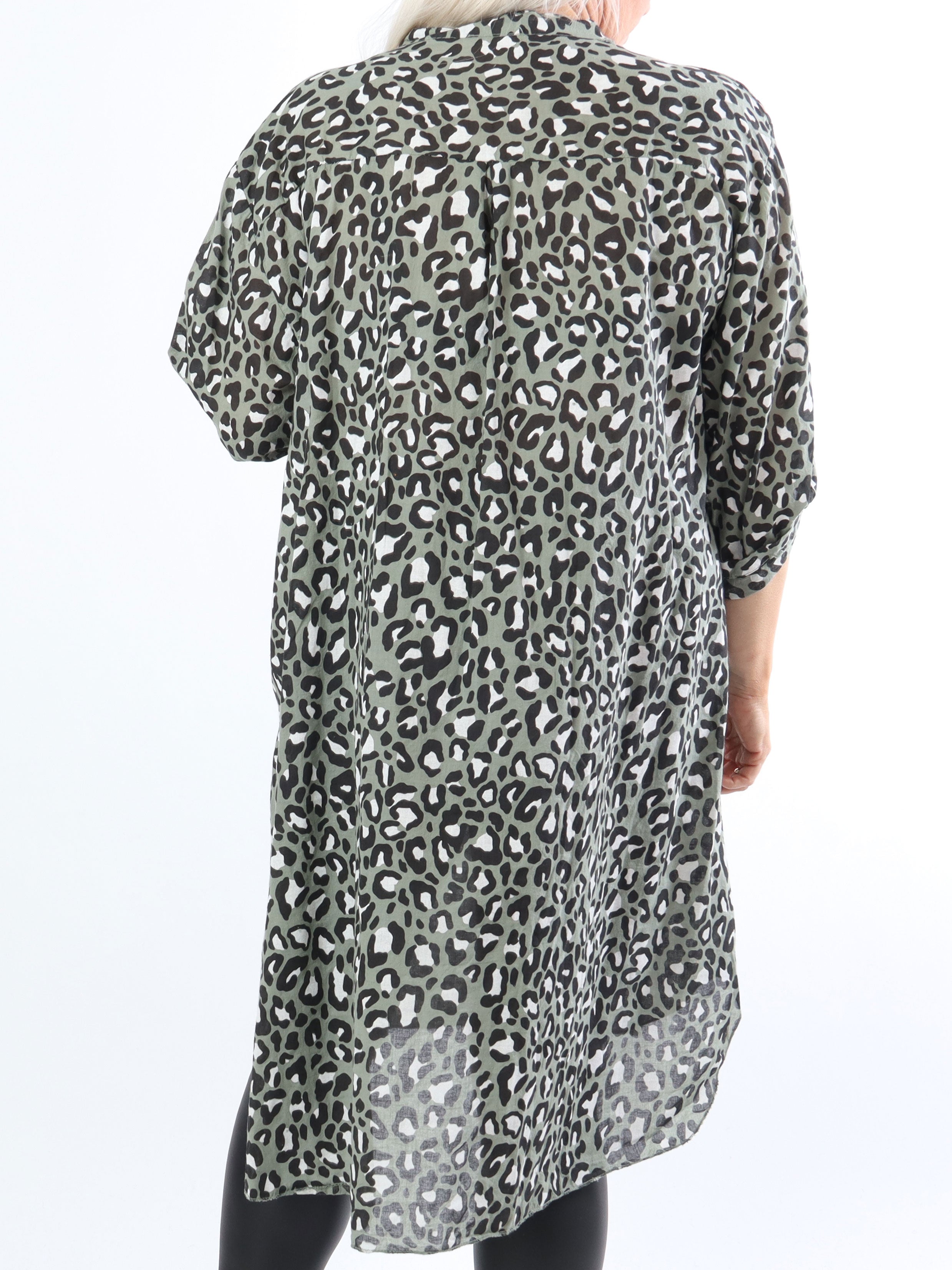 Pina -  Plus size leopard skjorte med pailletlommer