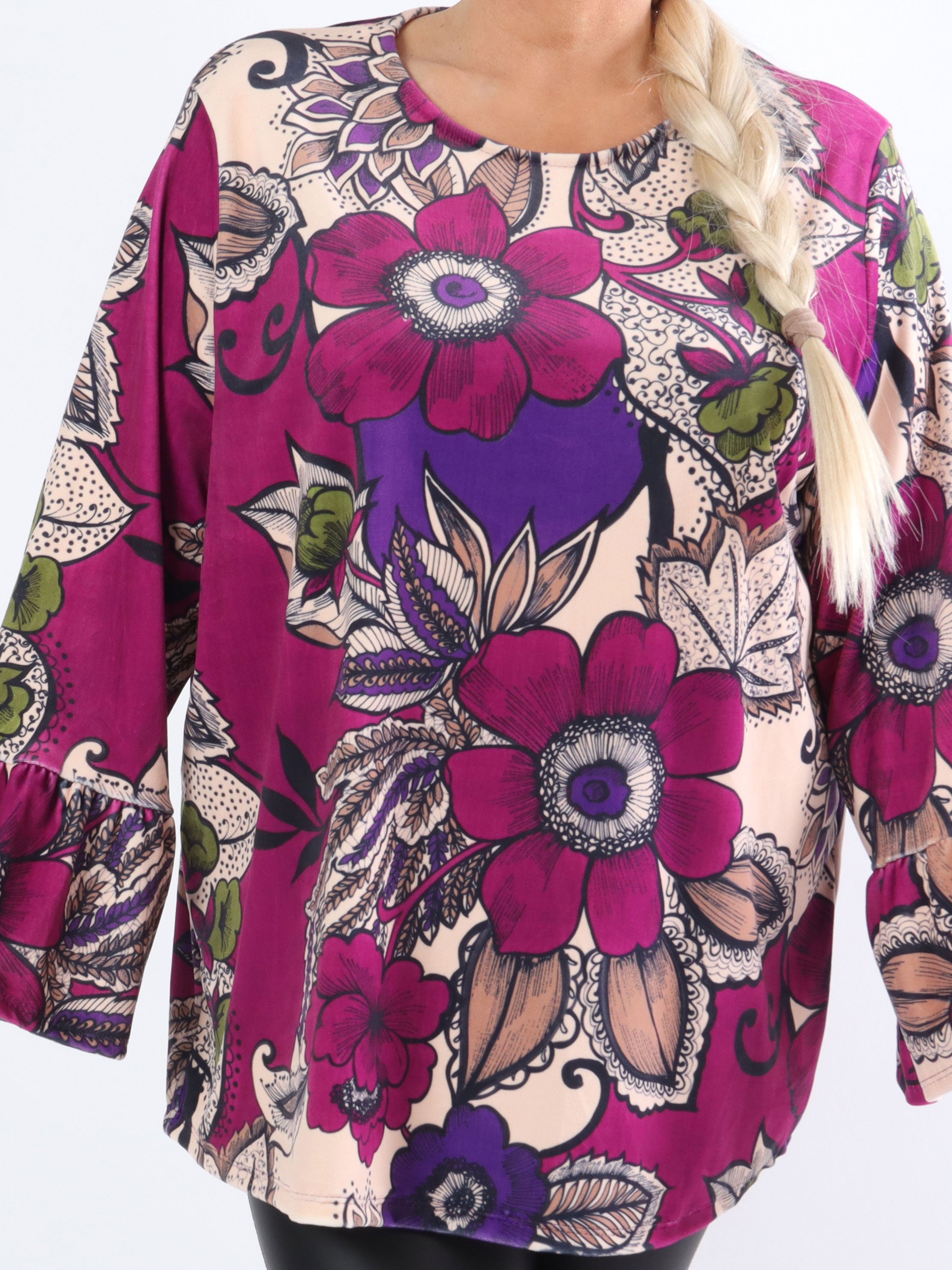 Romana - Blød plus size bluse med mønster