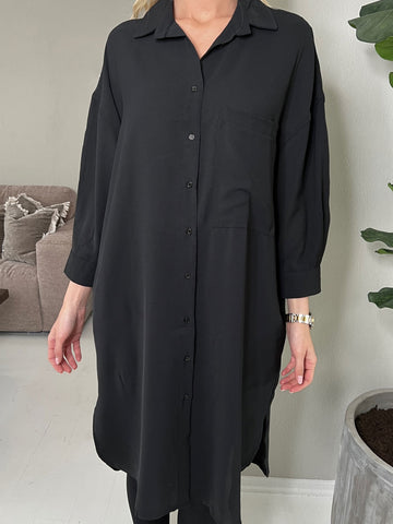 Rosario - Lang skjortekjole i løs pasform