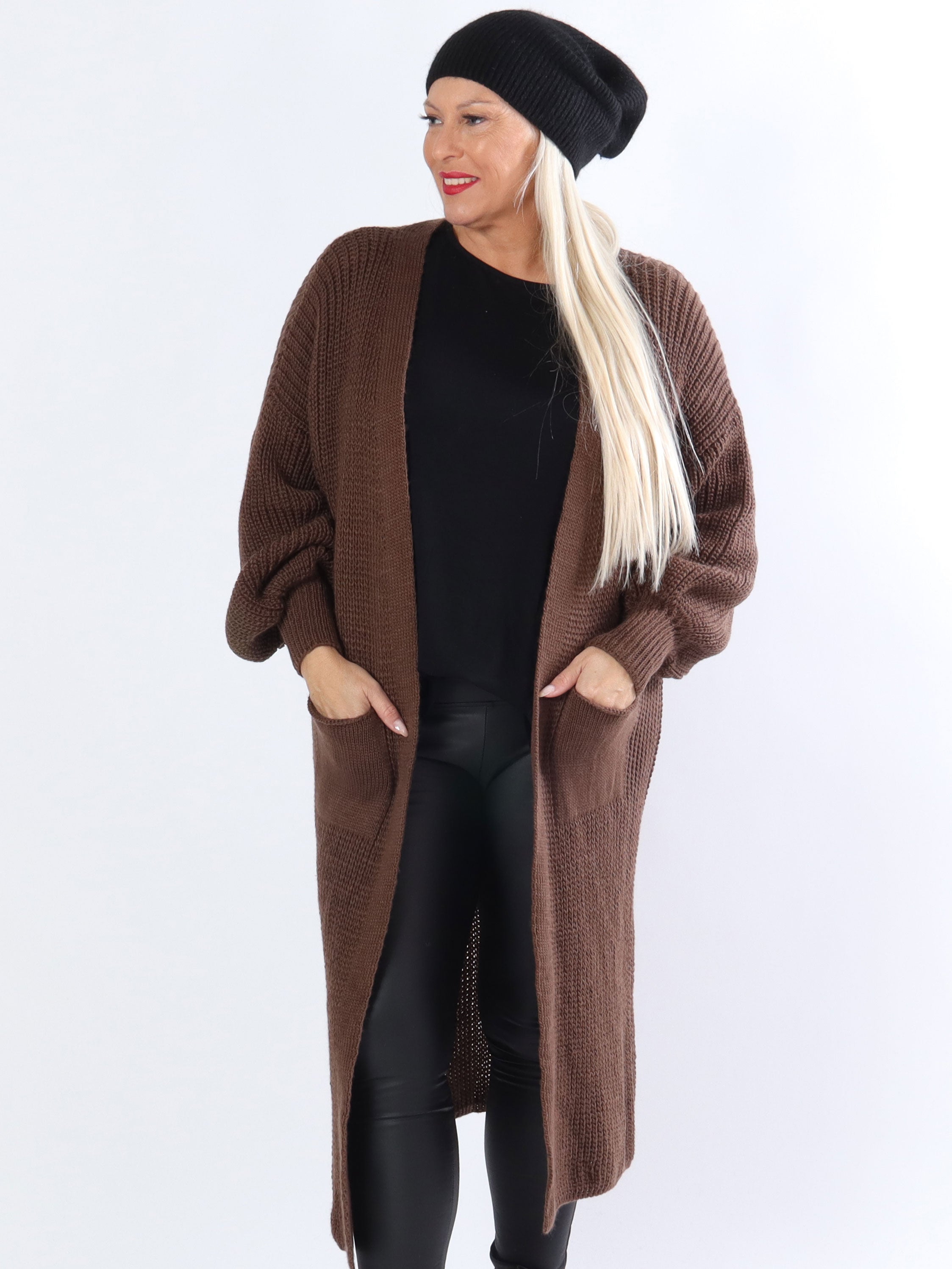 Sally - Plus size strikcardigan med fine ballonærmer