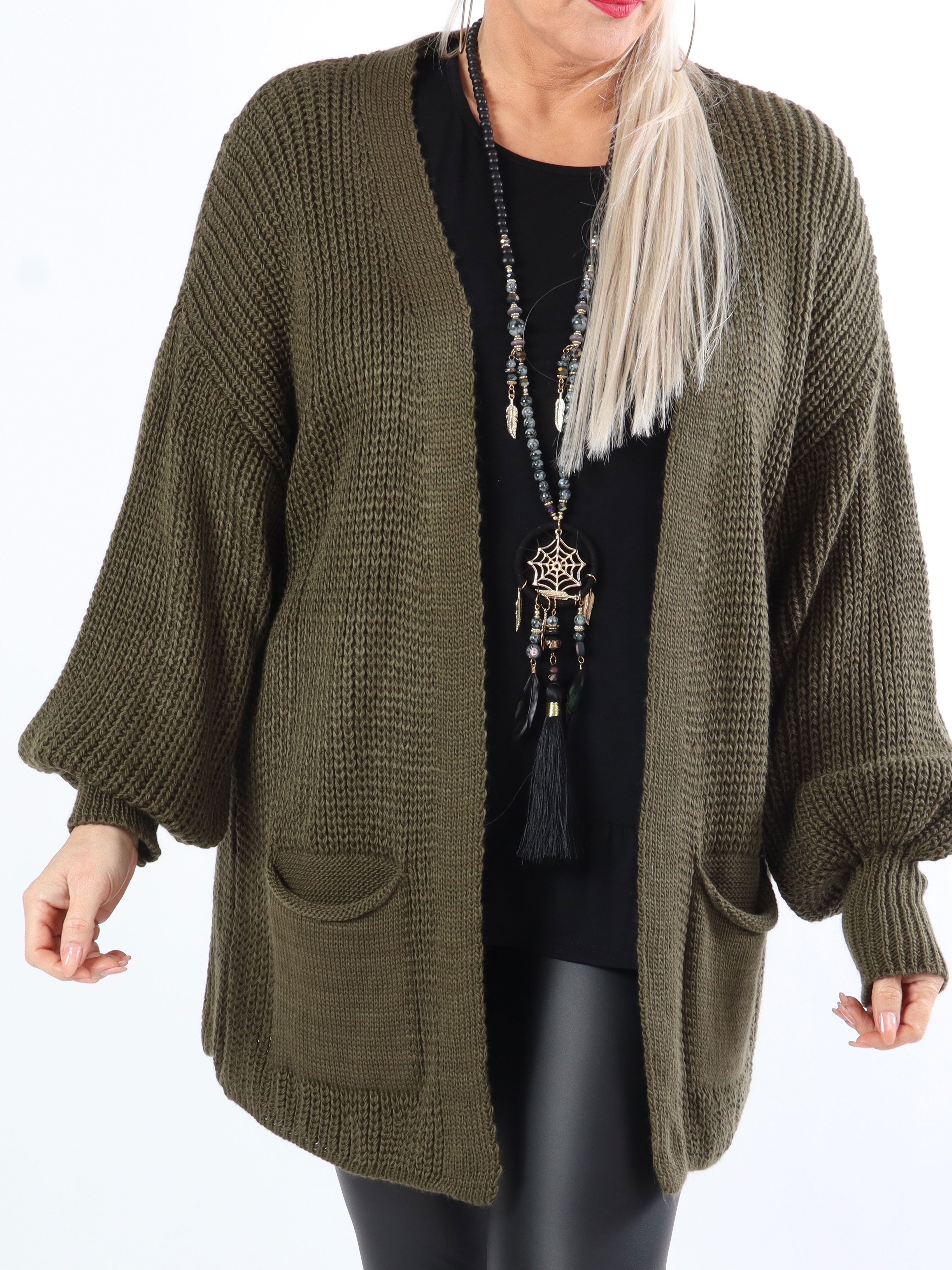 Sally Short - Sød plus size strik cardigan med ballonærmer