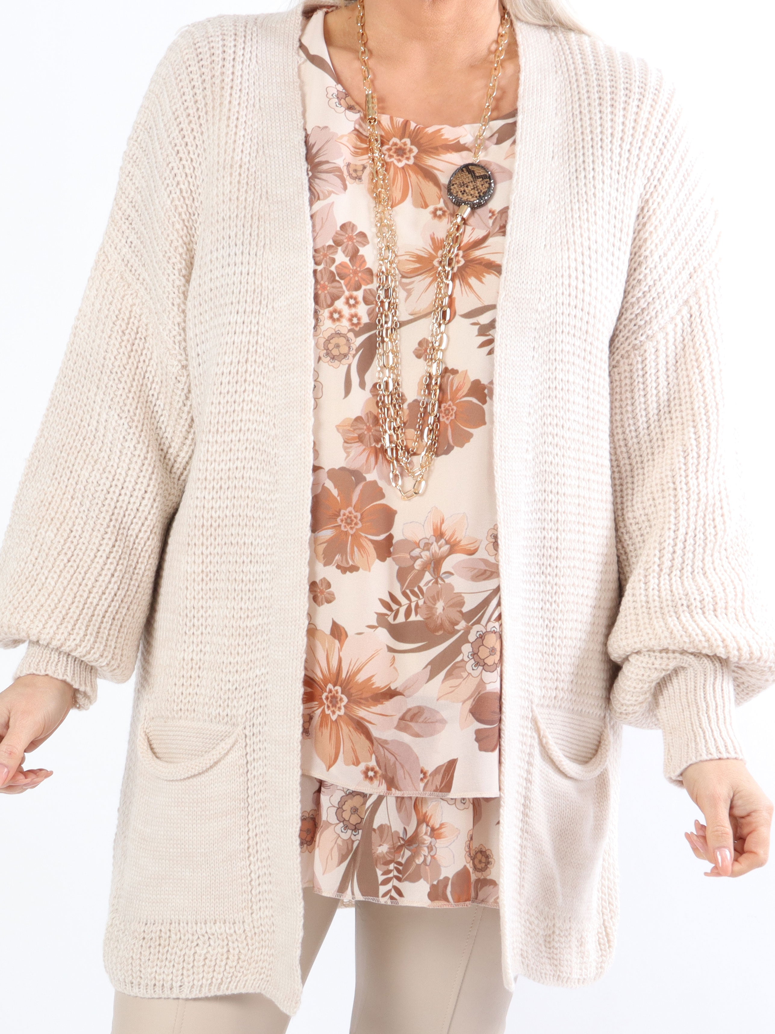 Sally Short - Sød plus size strik cardigan med ballonærmer