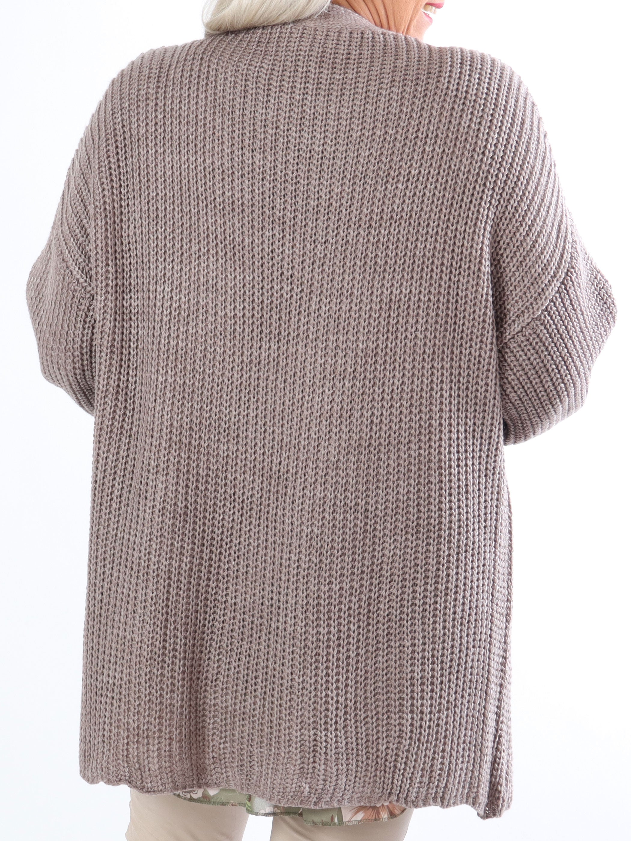 Sally Short - Sød plus size strik cardigan med ballonærmer