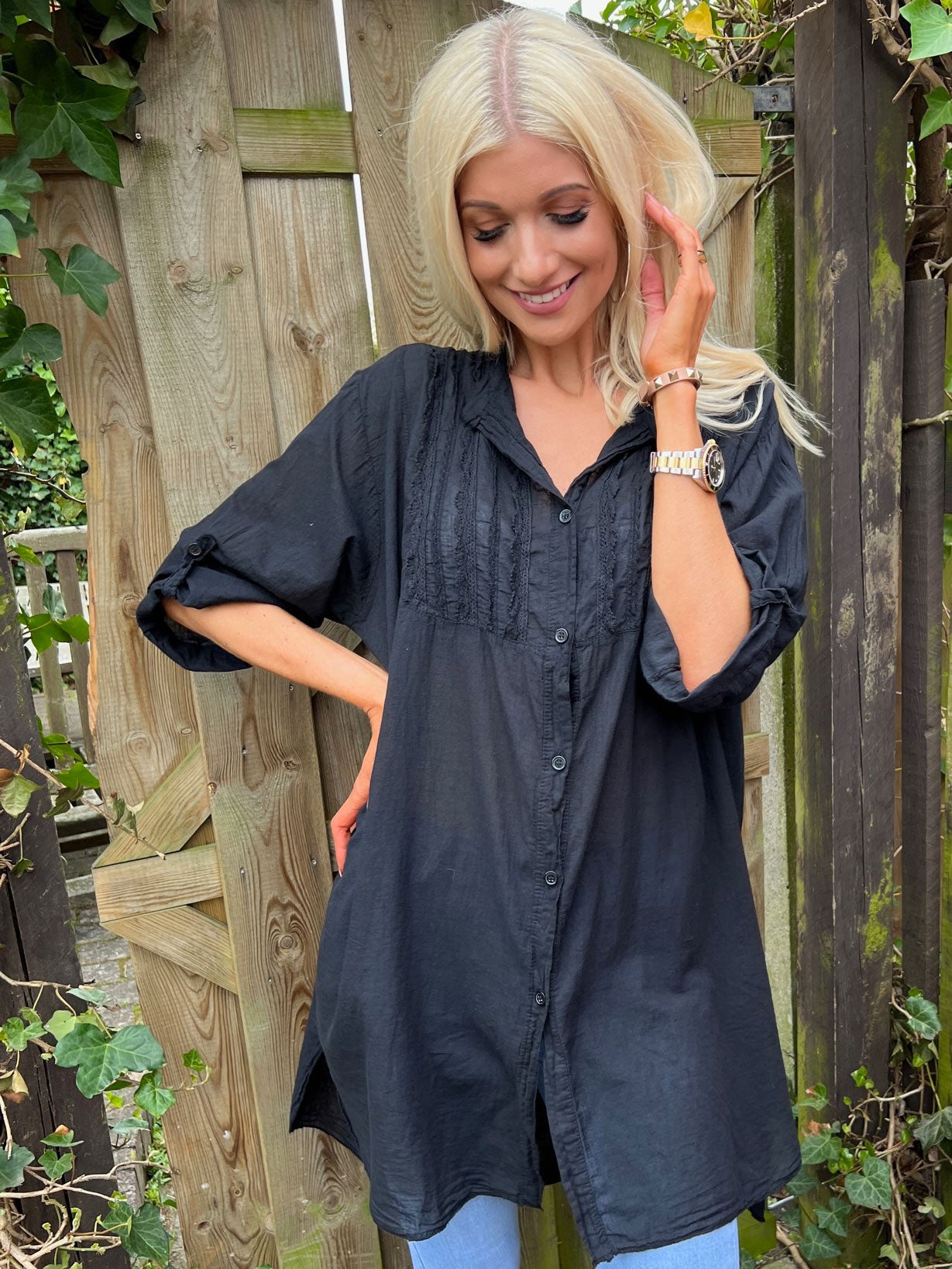 Sebina - Skjortekjole med broderinger på brystet