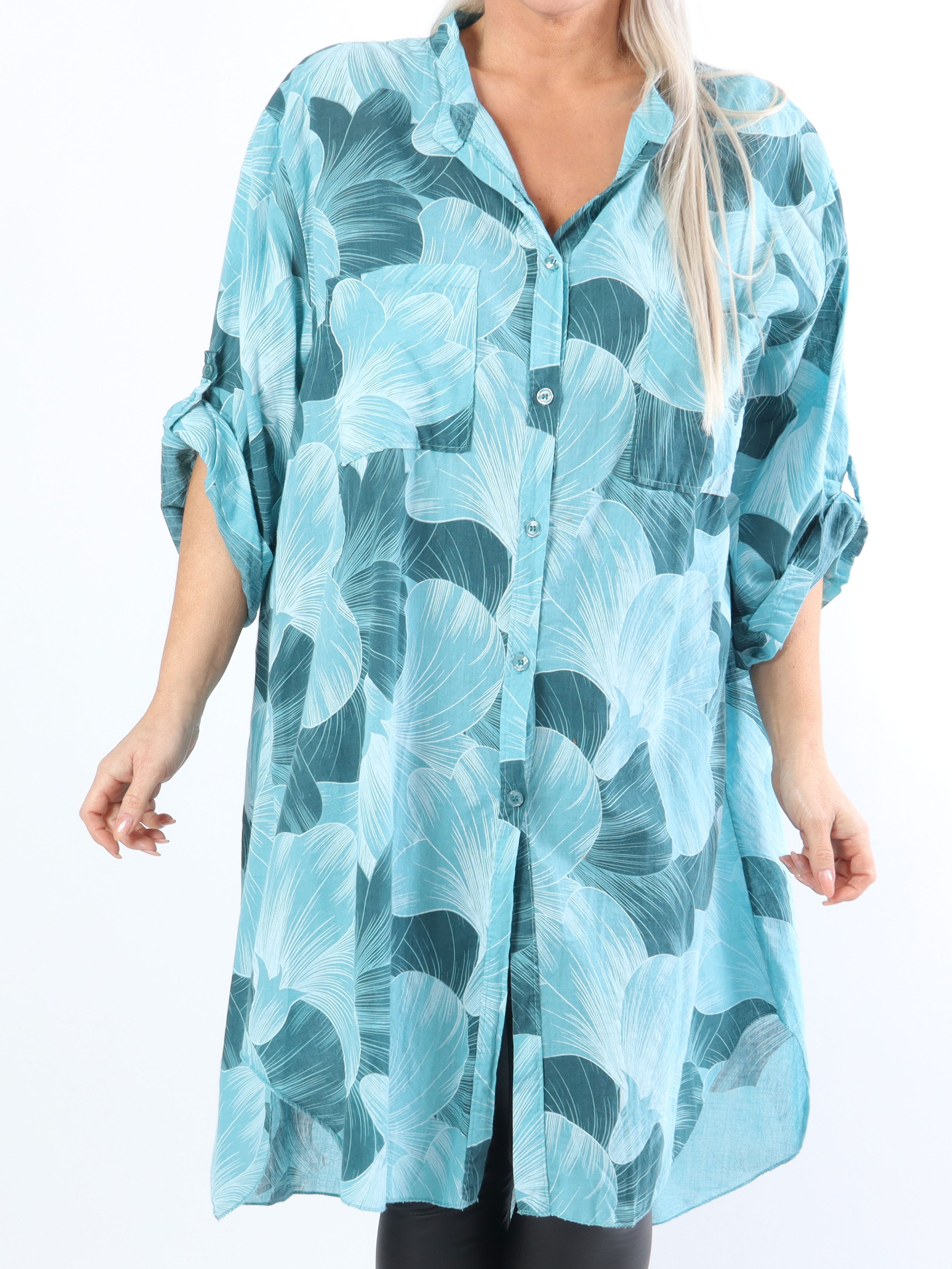 Silvana - Plus size skjorte i let mønstret stof