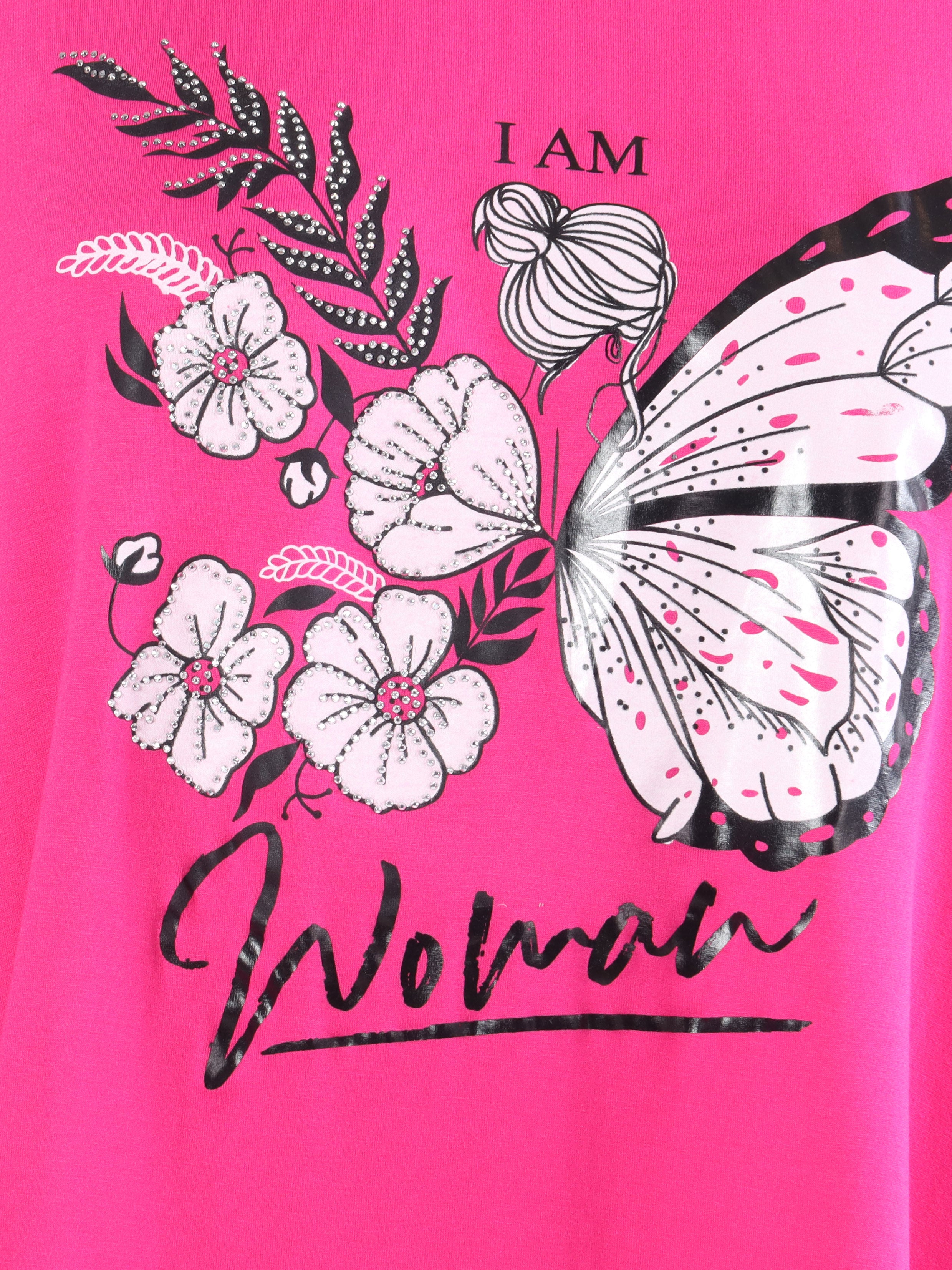 Sisse - Blød elastisk plus size bluse med motiv og similisten